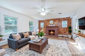 4533 Atwood Road