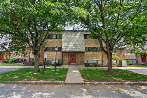 Condo For Sale - 20 Pierces Road #30<br/> Orange County, Newburgh, NY 12550
