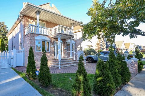 Photo of 145-45 4th Avenue, Whitestone, NY 11357 (MLS # 934206)