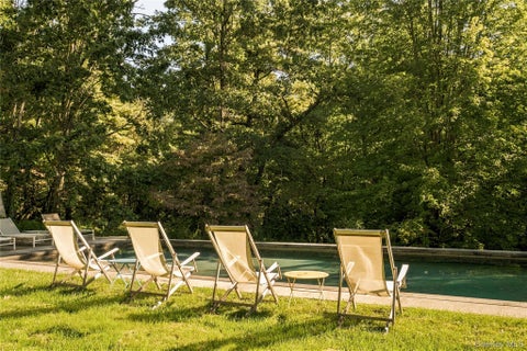 Tiny photo for 72 Urubeck Road, Tivoli, NY 12583 (MLS # 1060237)