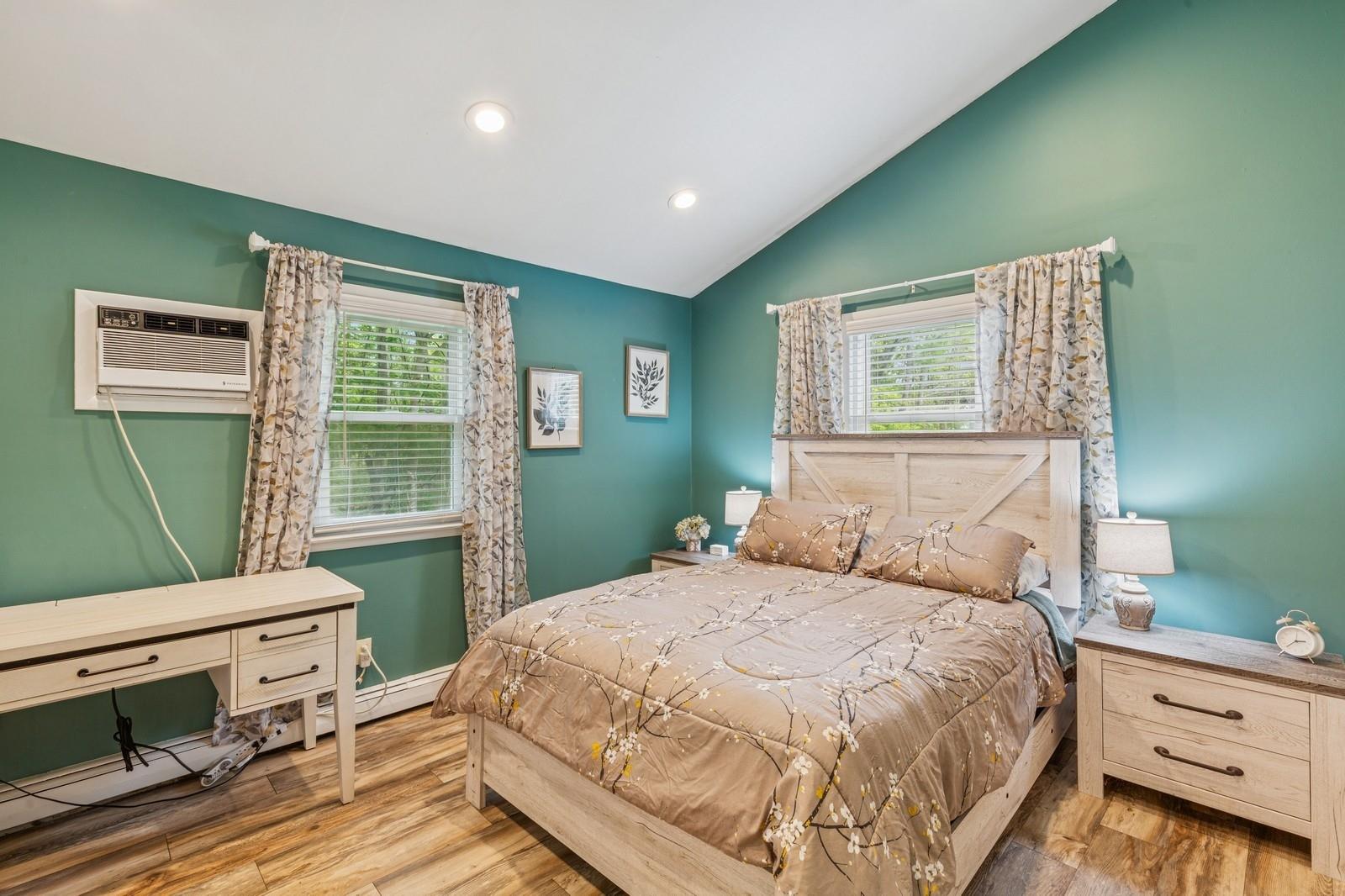 50 Peeker Avenue, Mastic Beach, New York image 14