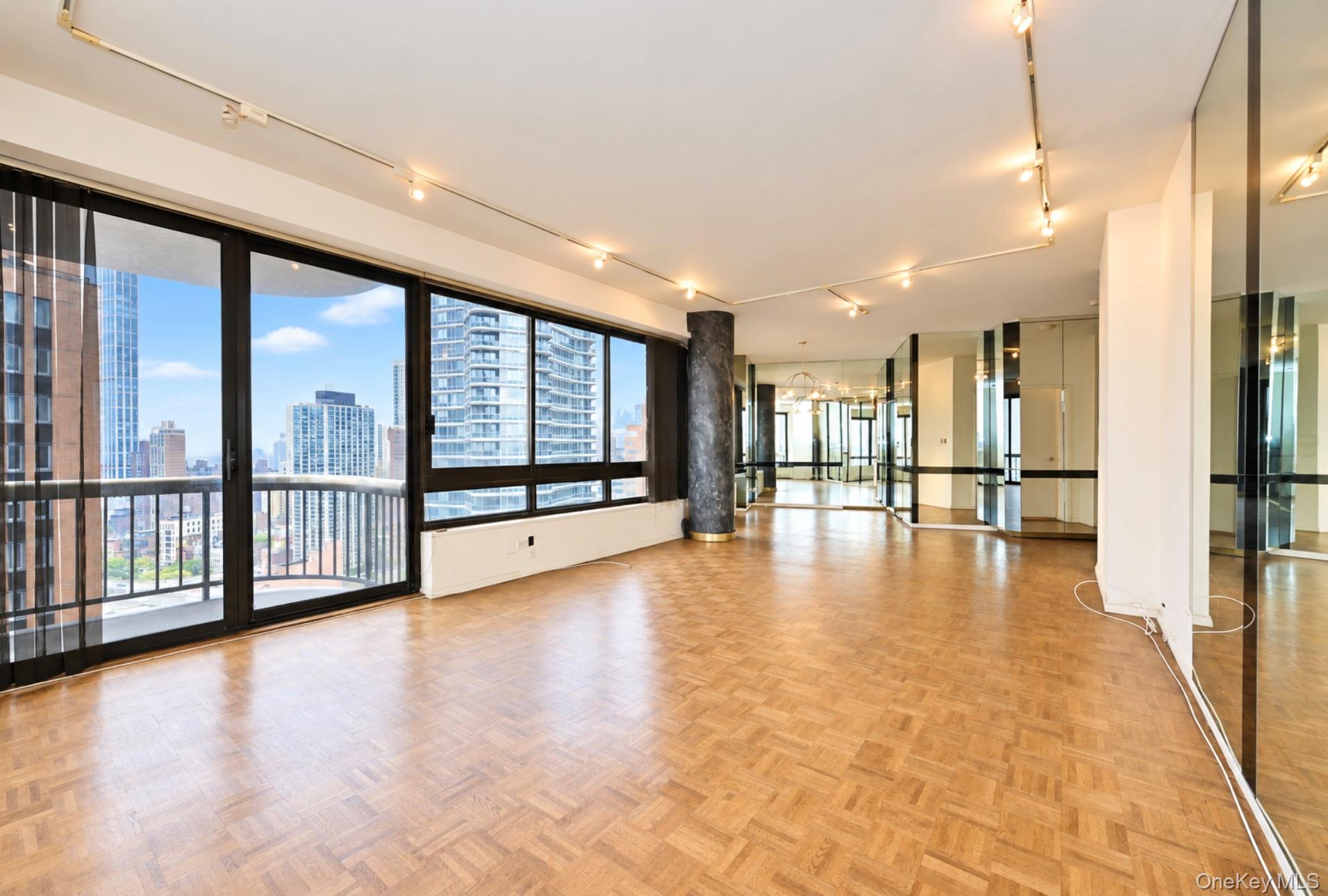 167 E 61st Street 28E