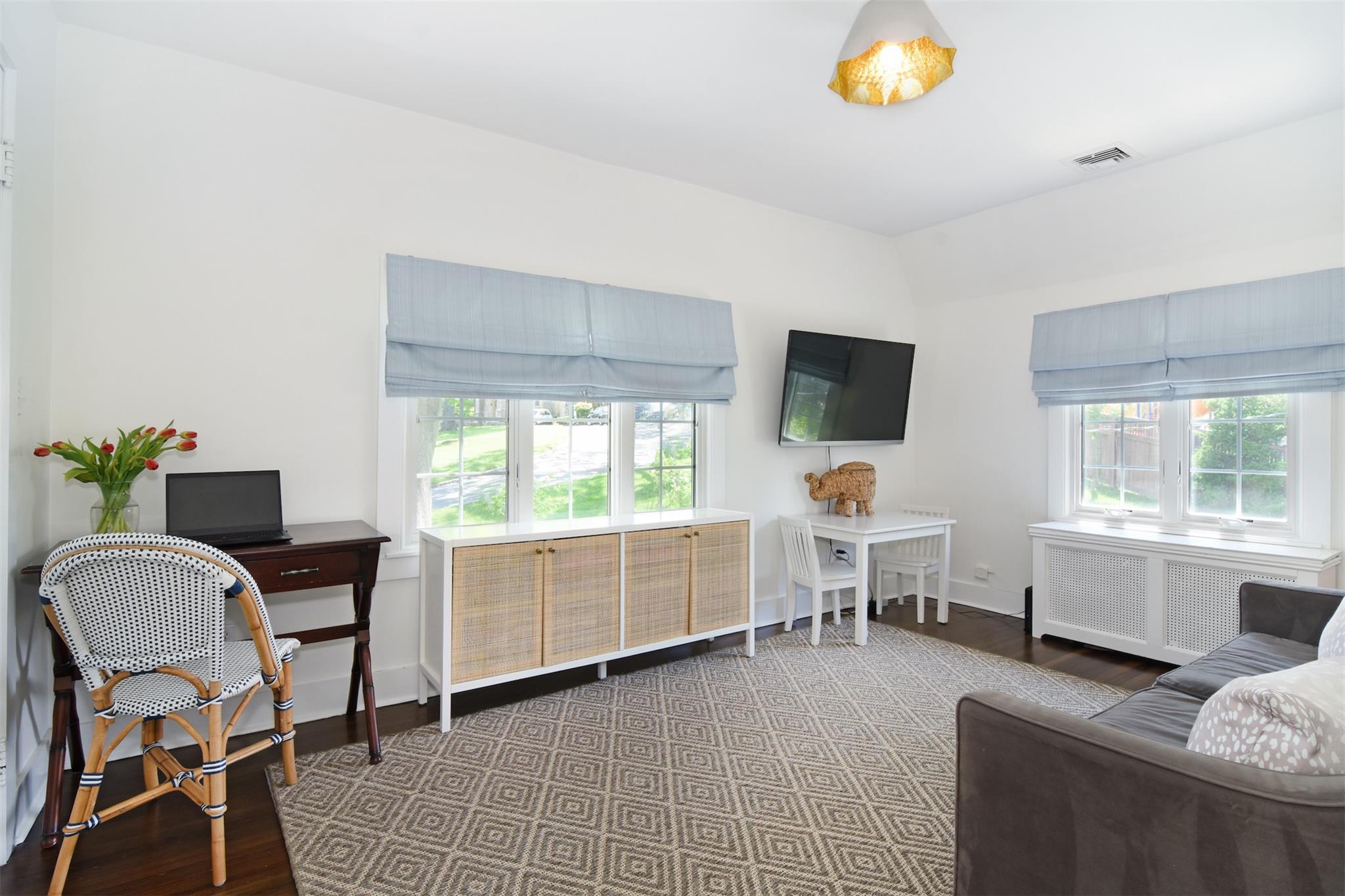 160 Pondfield Road, Bronxville, New York image 15