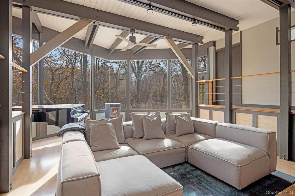 Photo of 270 Sachem Hill Place, Saint James, NY 11780 (MLS # 938691)