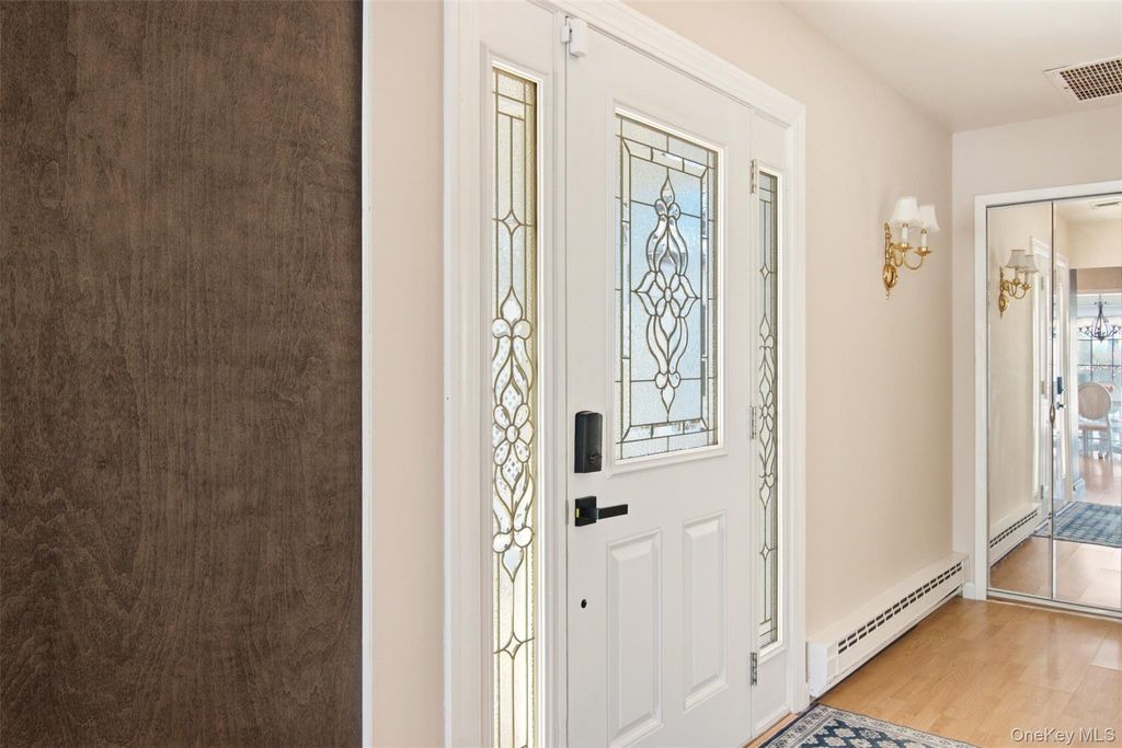 Photo of 27 Hearthside Drive, Mount Sinai, NY 11766 (MLS # 960957)