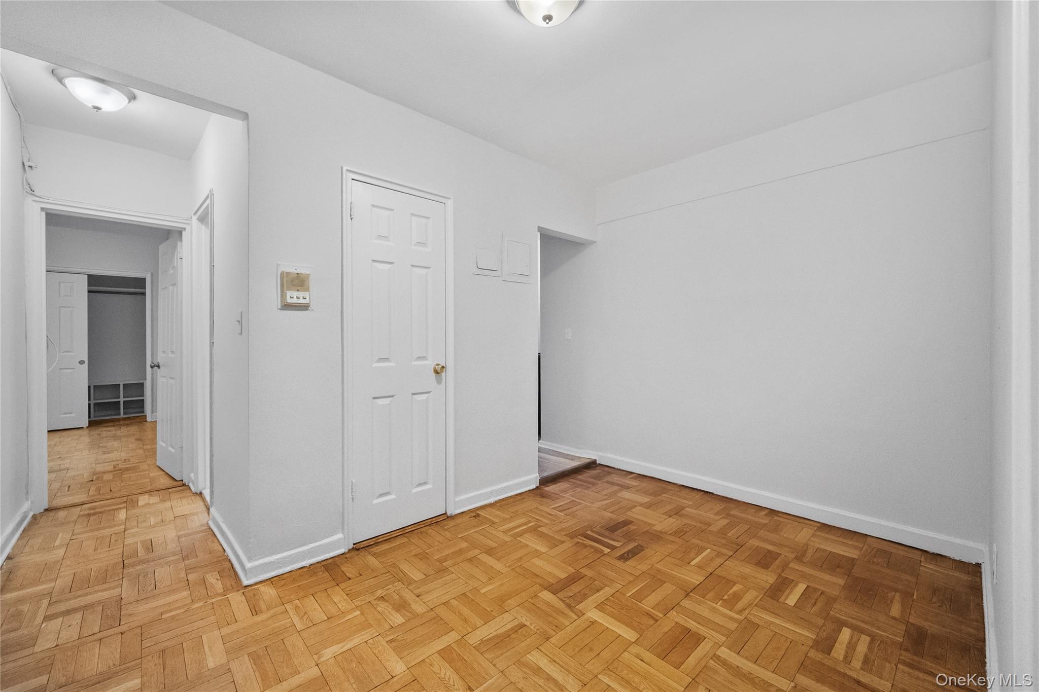 140 E Hartsdale Avenue 1L