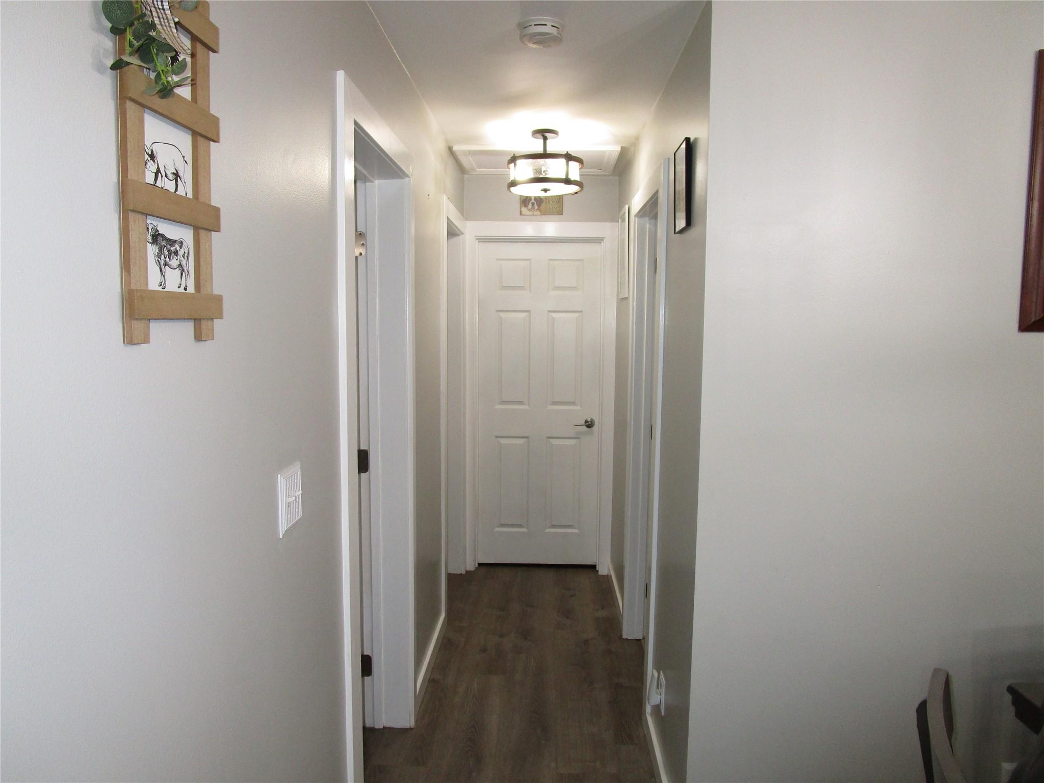 Athens, New York 12051, United States, 3 Bedrooms Bedrooms, ,2 BathroomsBathrooms,Residential,Active,147232