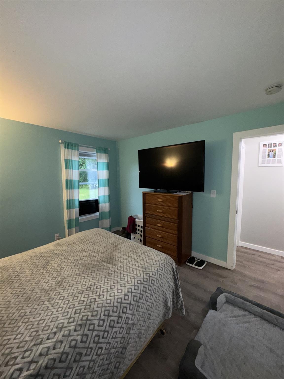 Athens, New York 12051, United States, 3 Bedrooms Bedrooms, ,2 BathroomsBathrooms,Residential,Active,147232