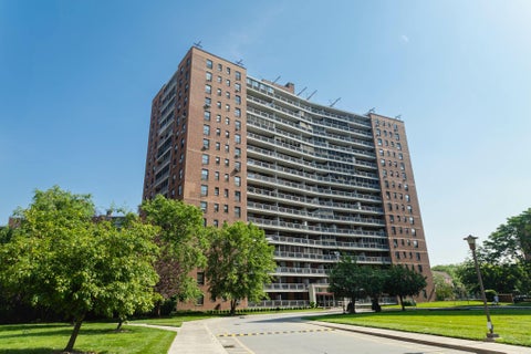 Homes For Sale - 61-25 98th Street #11E<br/> Rego Park, NY 11374