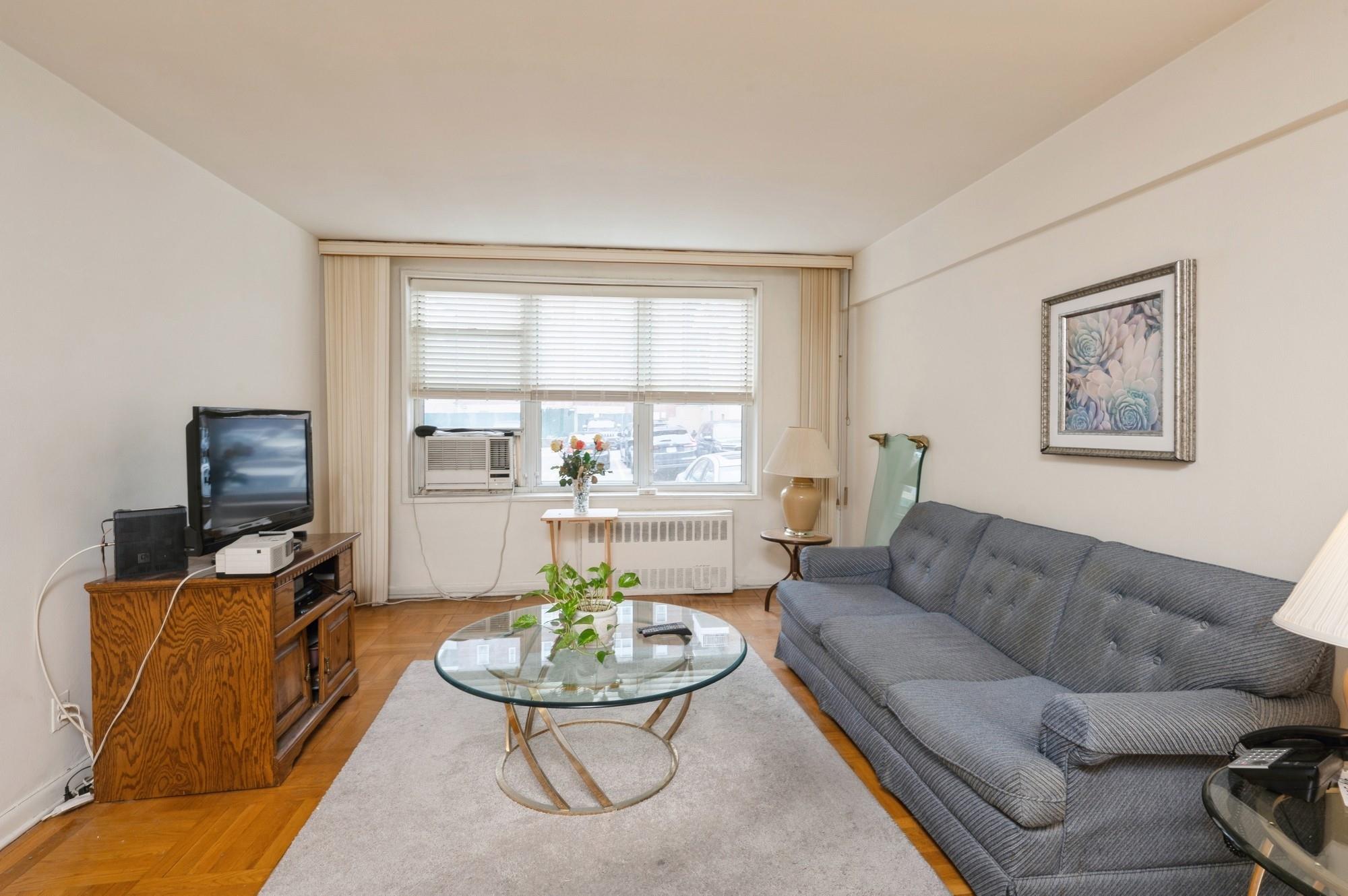 365 Bronx River Road #2B, Yonkers, New York image 4