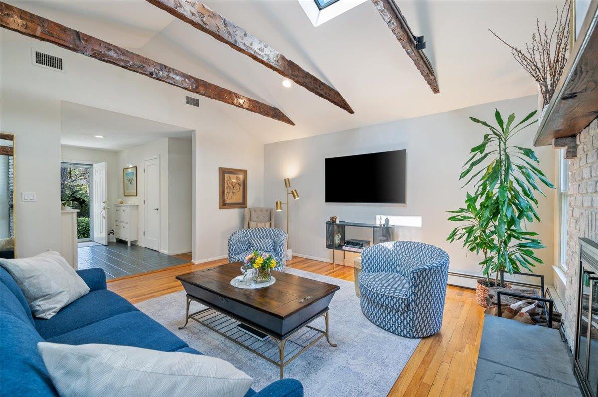 Halesite, New York 11743, United States, 4 Bedrooms Bedrooms, ,3 BathroomsBathrooms,Residential,Active,104531