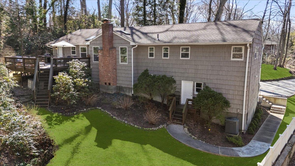 Halesite, New York 11743, United States, 4 Bedrooms Bedrooms, ,3 BathroomsBathrooms,Residential,Active,104531