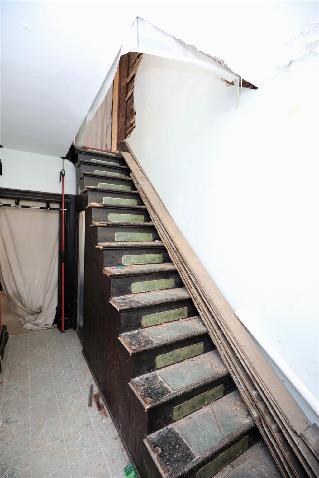 86 Henry Street, Kingston, New York image 21