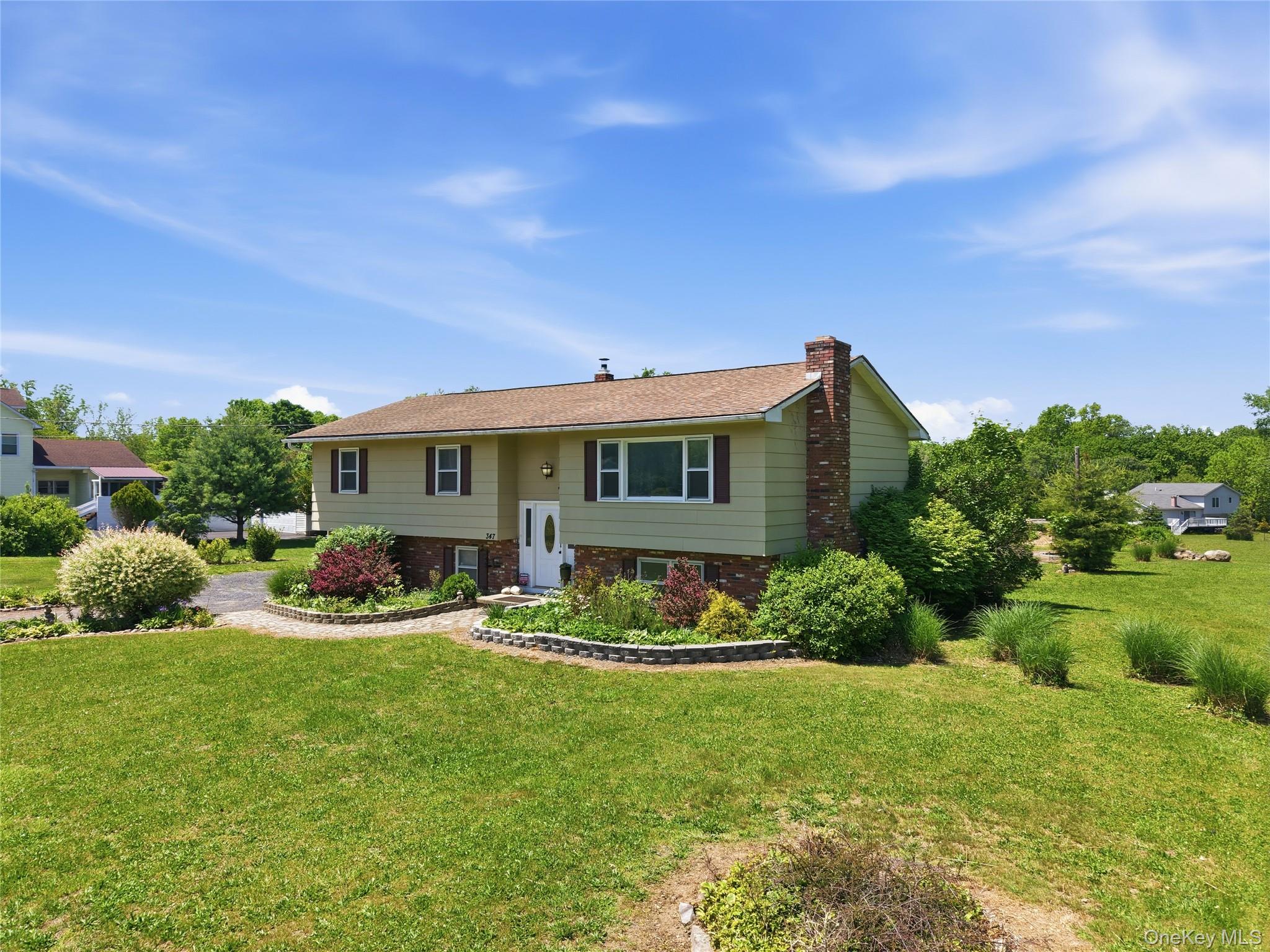 347 Plains Road