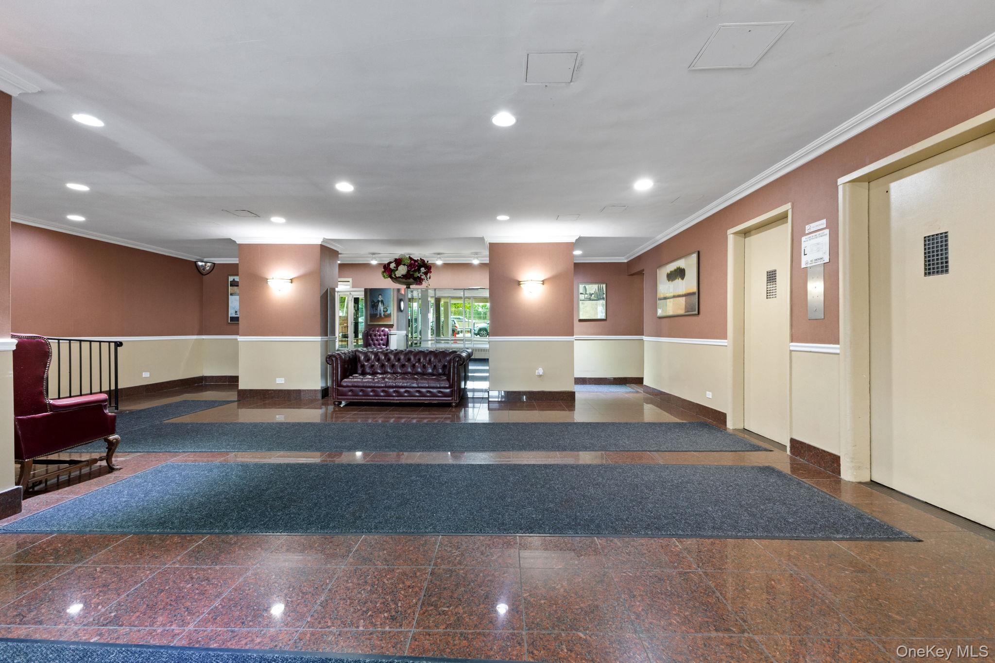 3121 Middletown Road 7L