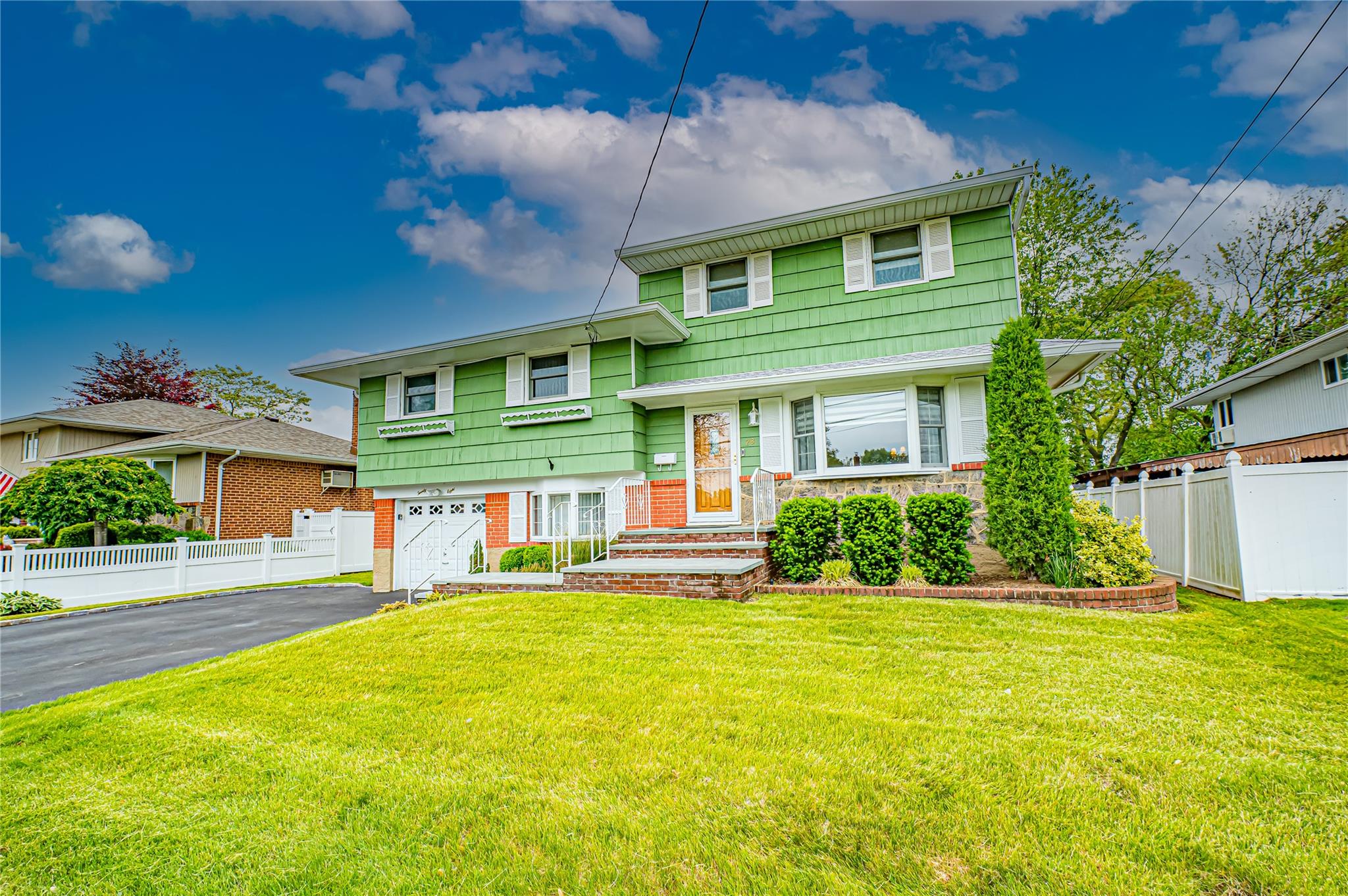 28 Chance Street, Hicksville, New York image 2