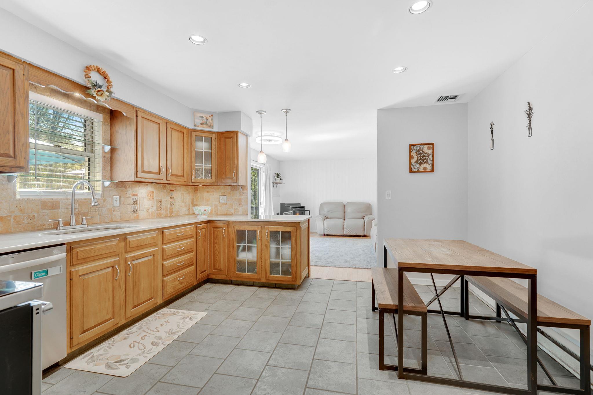 22 Butterfly Lane, Mahopac, New York image 9