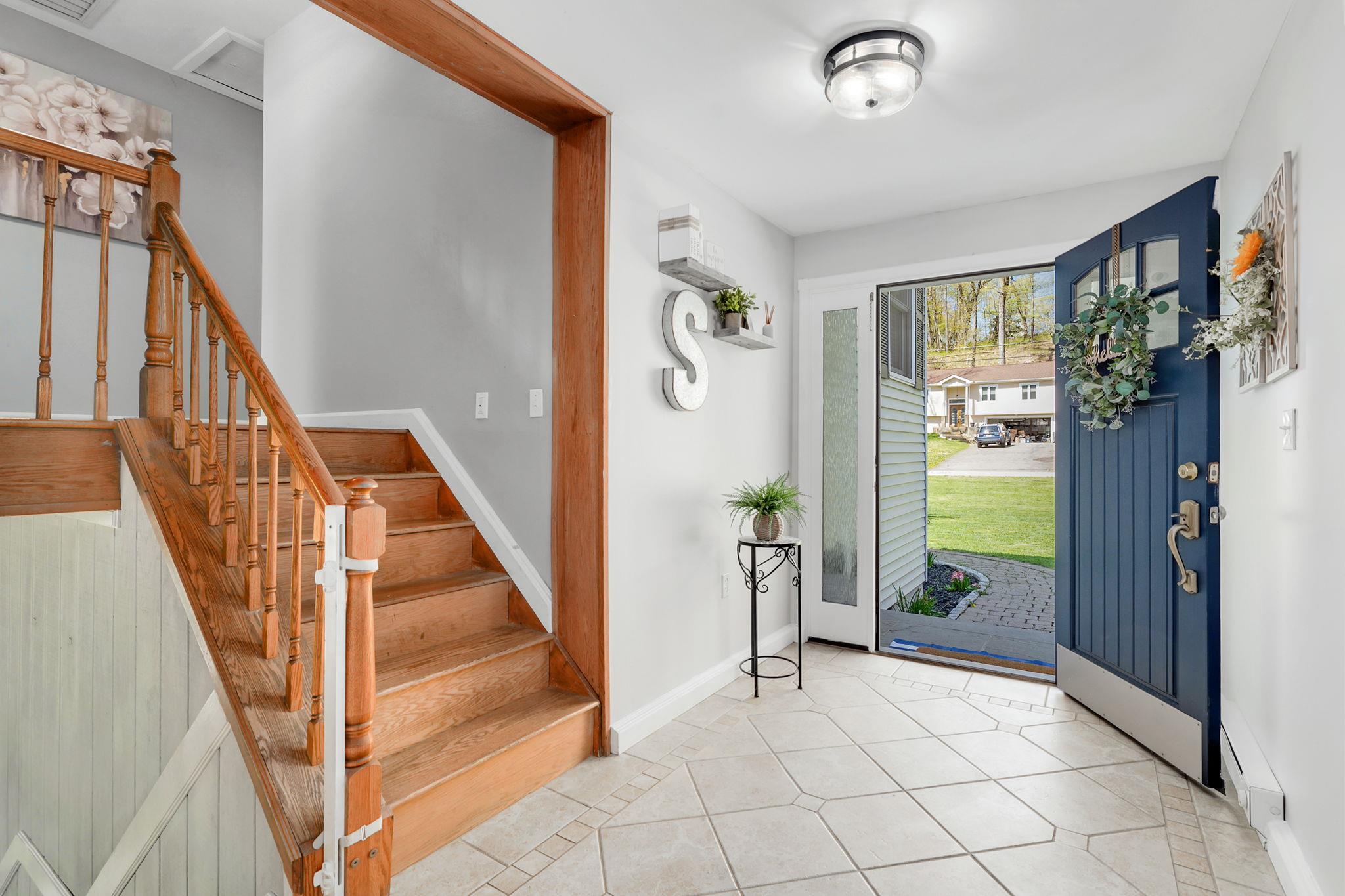22 Butterfly Lane, Mahopac, New York image 6