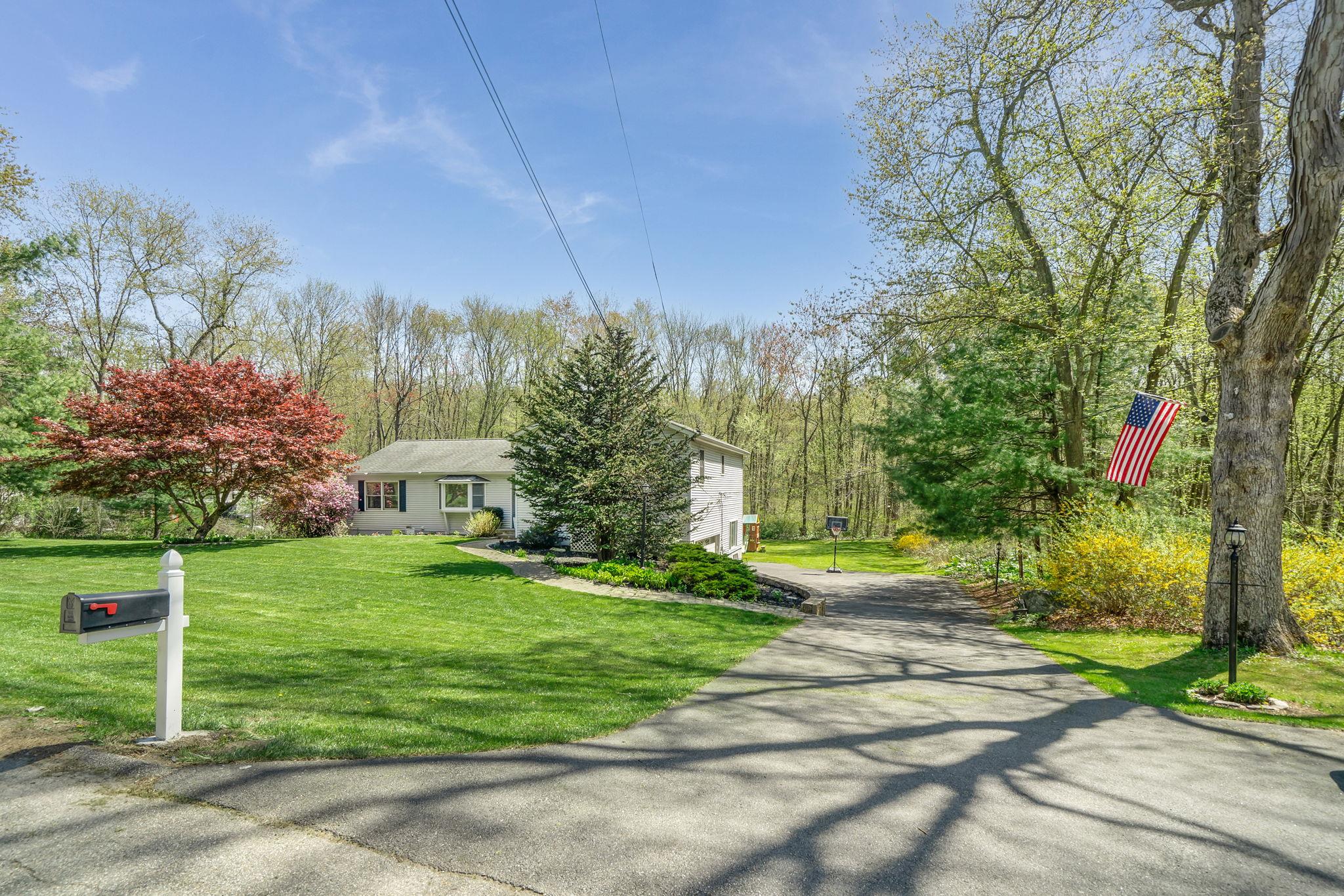 22 Butterfly Lane, Mahopac, New York image 32