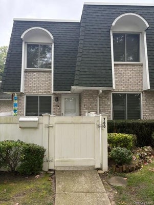 768 BLUE RIDGE DR, MEDFORD, NY 11763 - Image 90a3213d76fafbf657ccbd72eae632df/1875446484