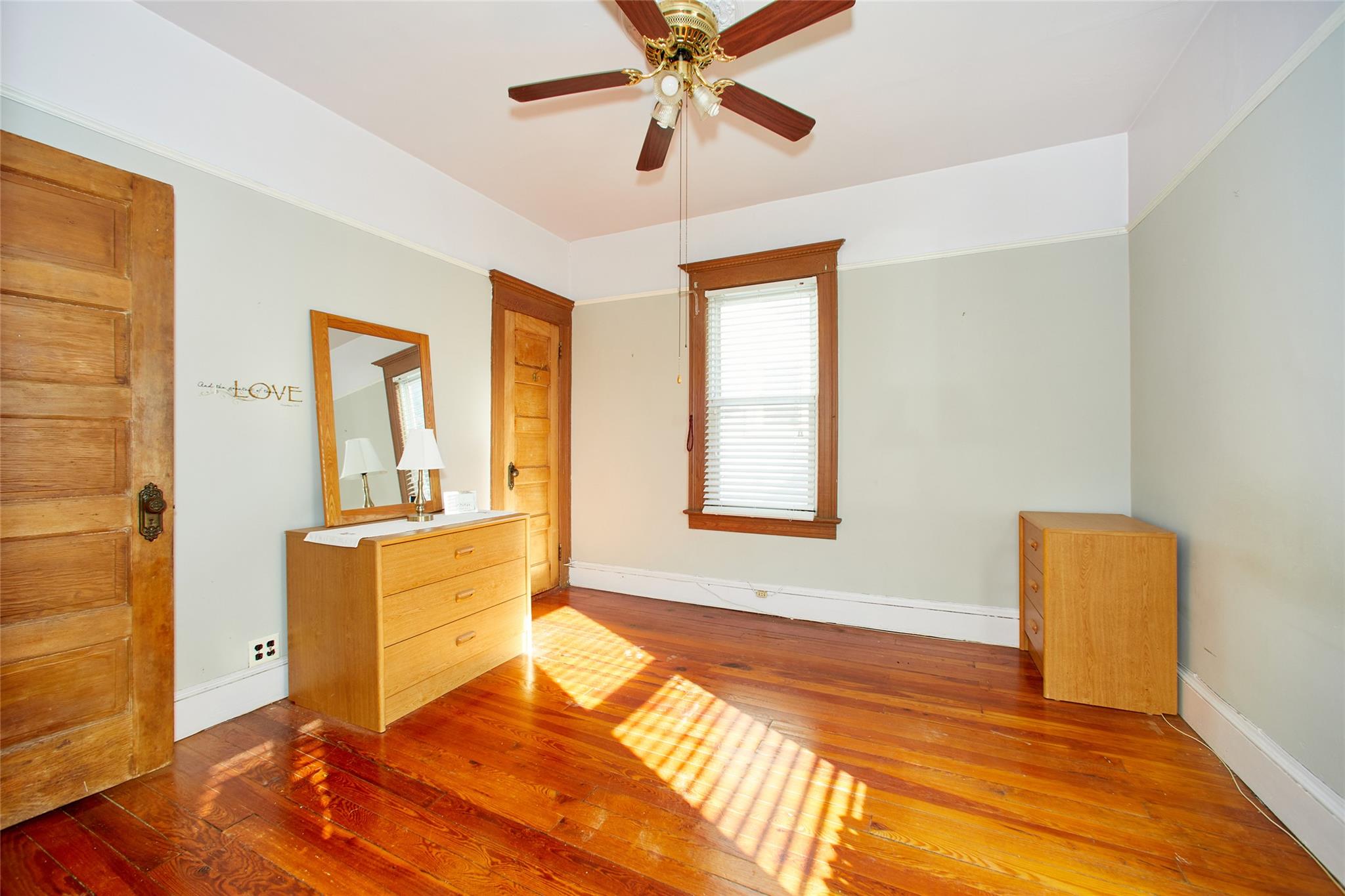 48 Elizabeth Street, Floral Park, New York image 16