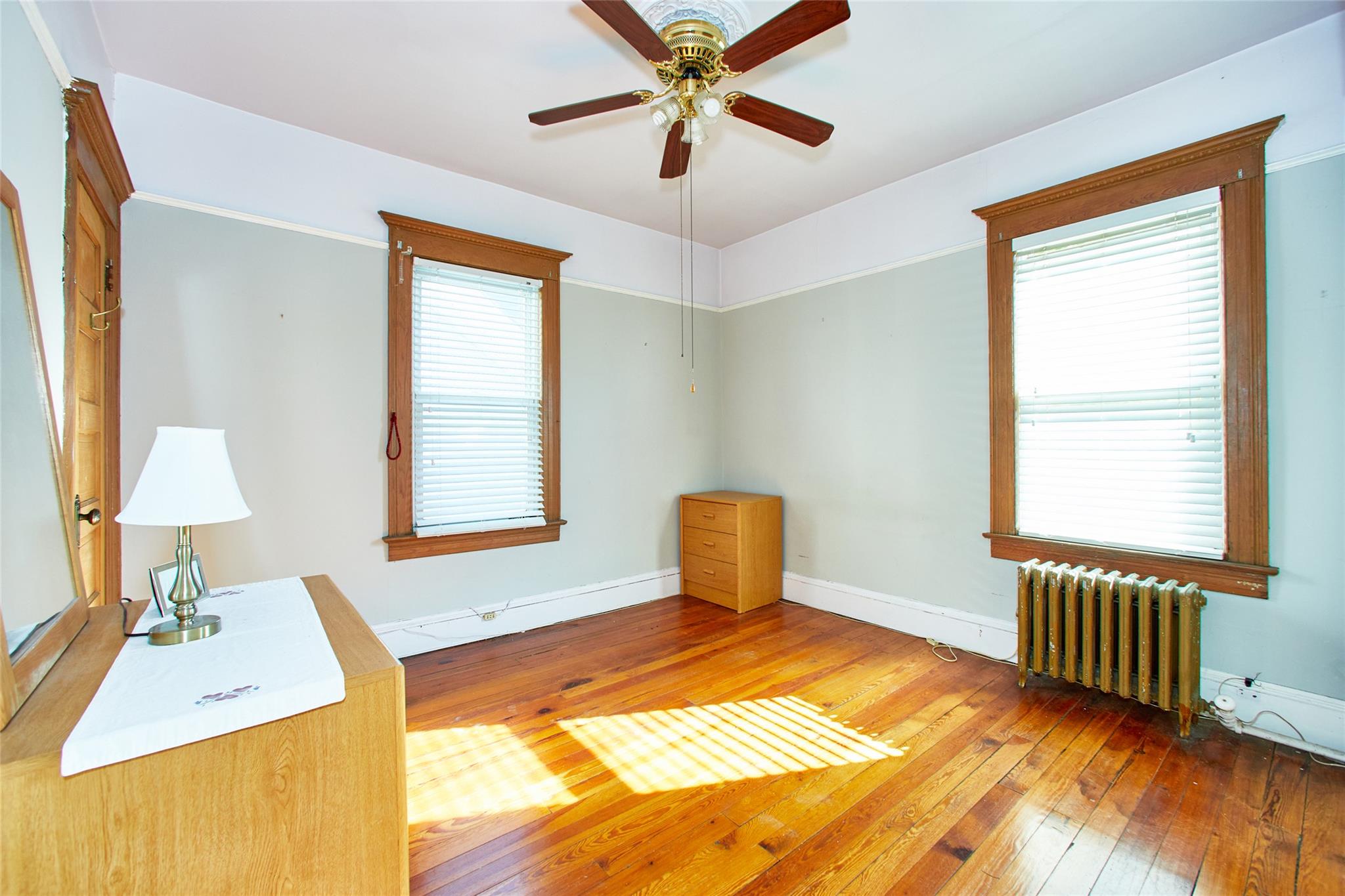 48 Elizabeth Street, Floral Park, New York image 17
