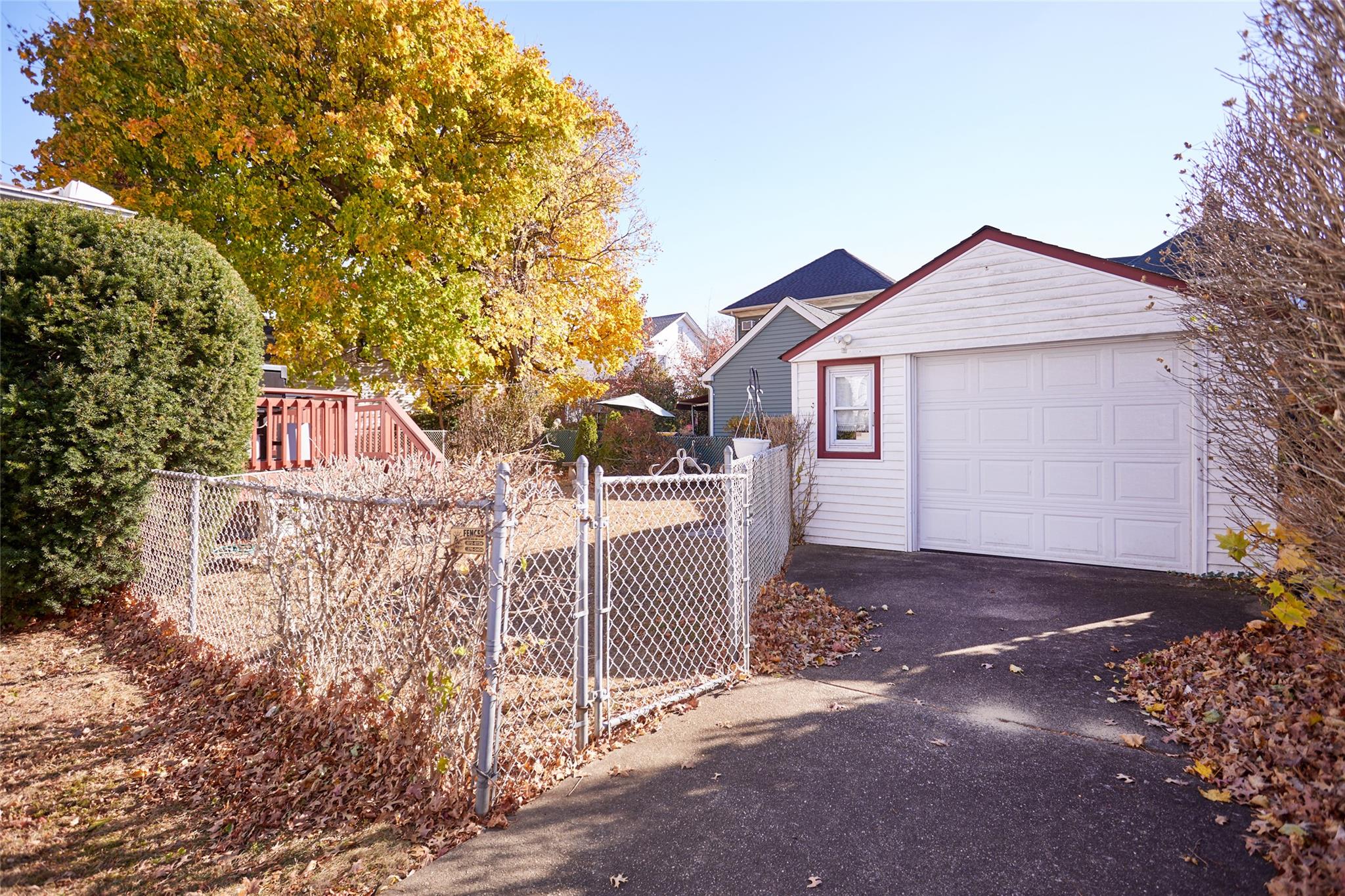48 Elizabeth Street, Floral Park, New York image 21