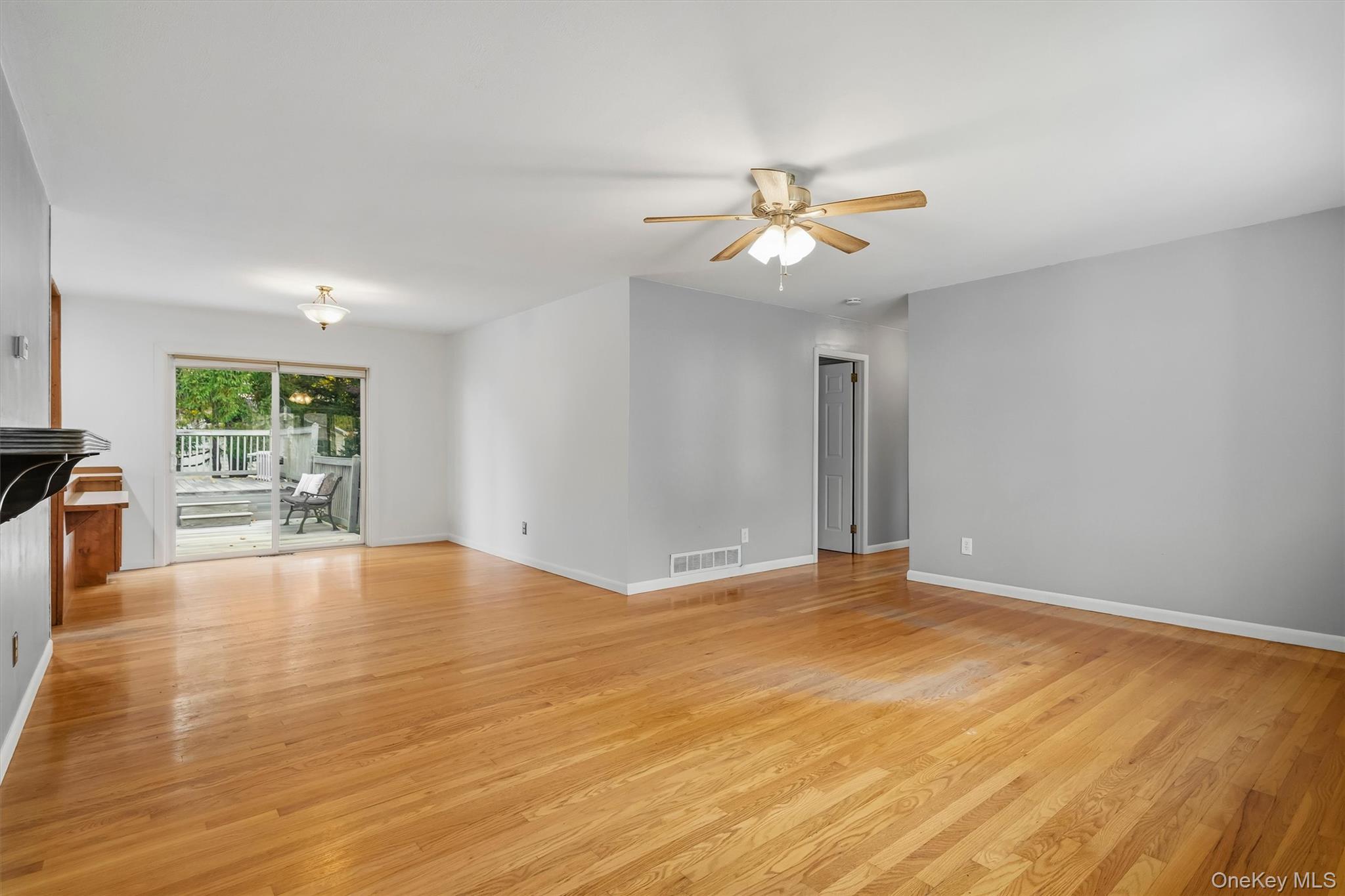 12 Allerton Avenue