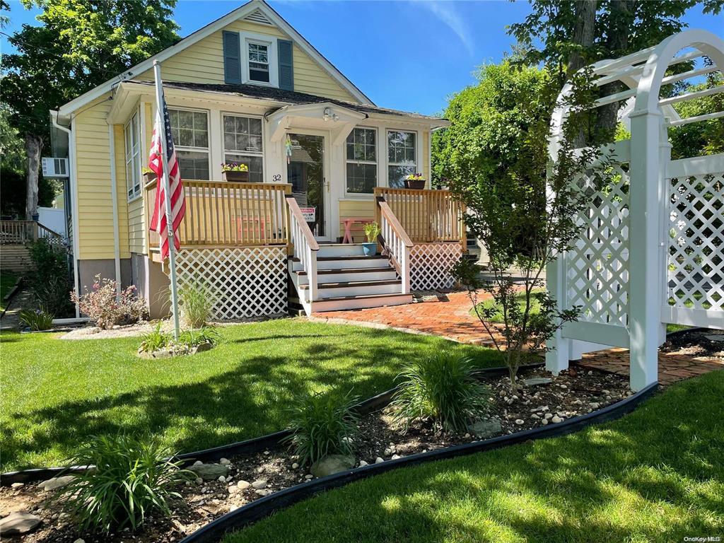 32 Neptune Road