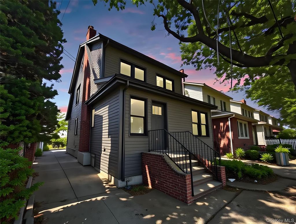Photo of 91-38 Springfield Boulevard, Queens Village, NY 11428 (MLS # 1000969)