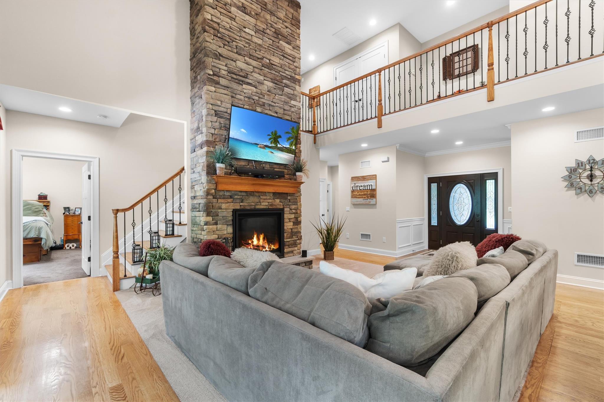 1 Hidden Hills Court, Warwick, New York image 2
