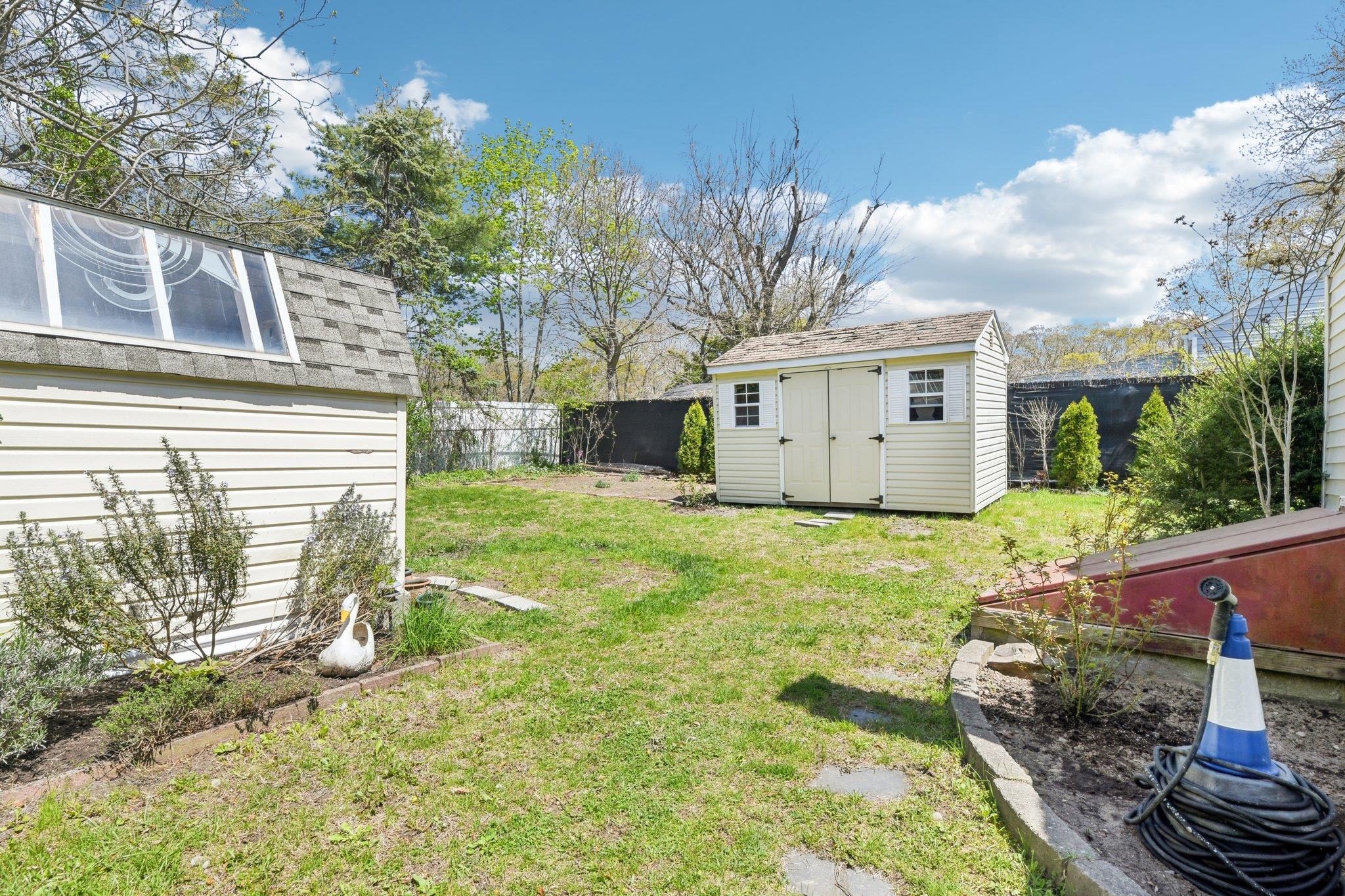 5 Bertha Street, East Patchogue, New York image 25