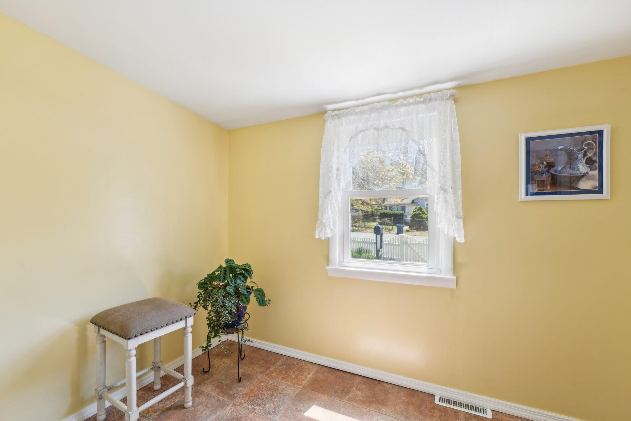 5 Bertha Street, East Patchogue, New York image 13
