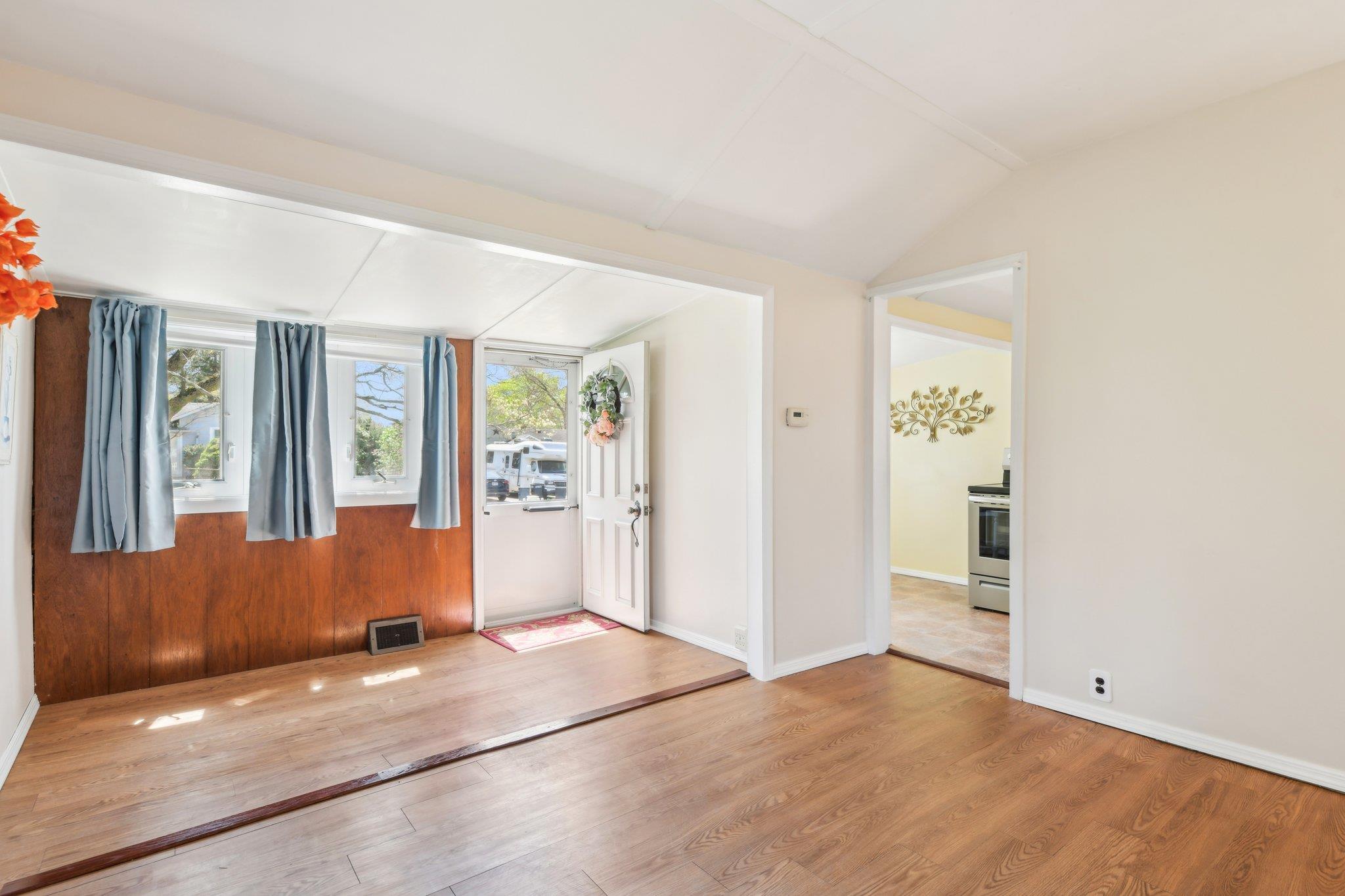 5 Bertha Street, East Patchogue, New York image 10