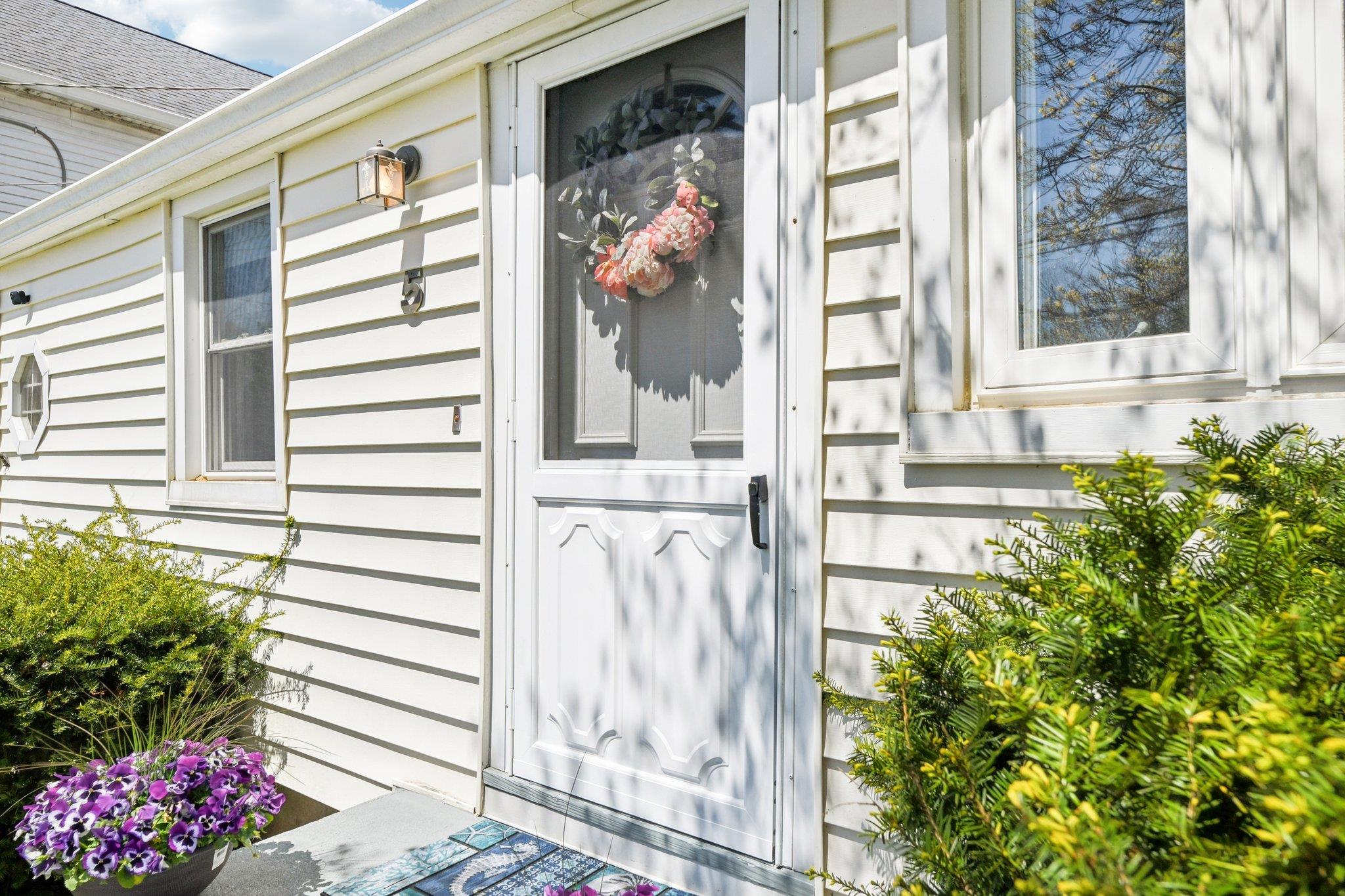 5 Bertha Street, East Patchogue, New York image 7