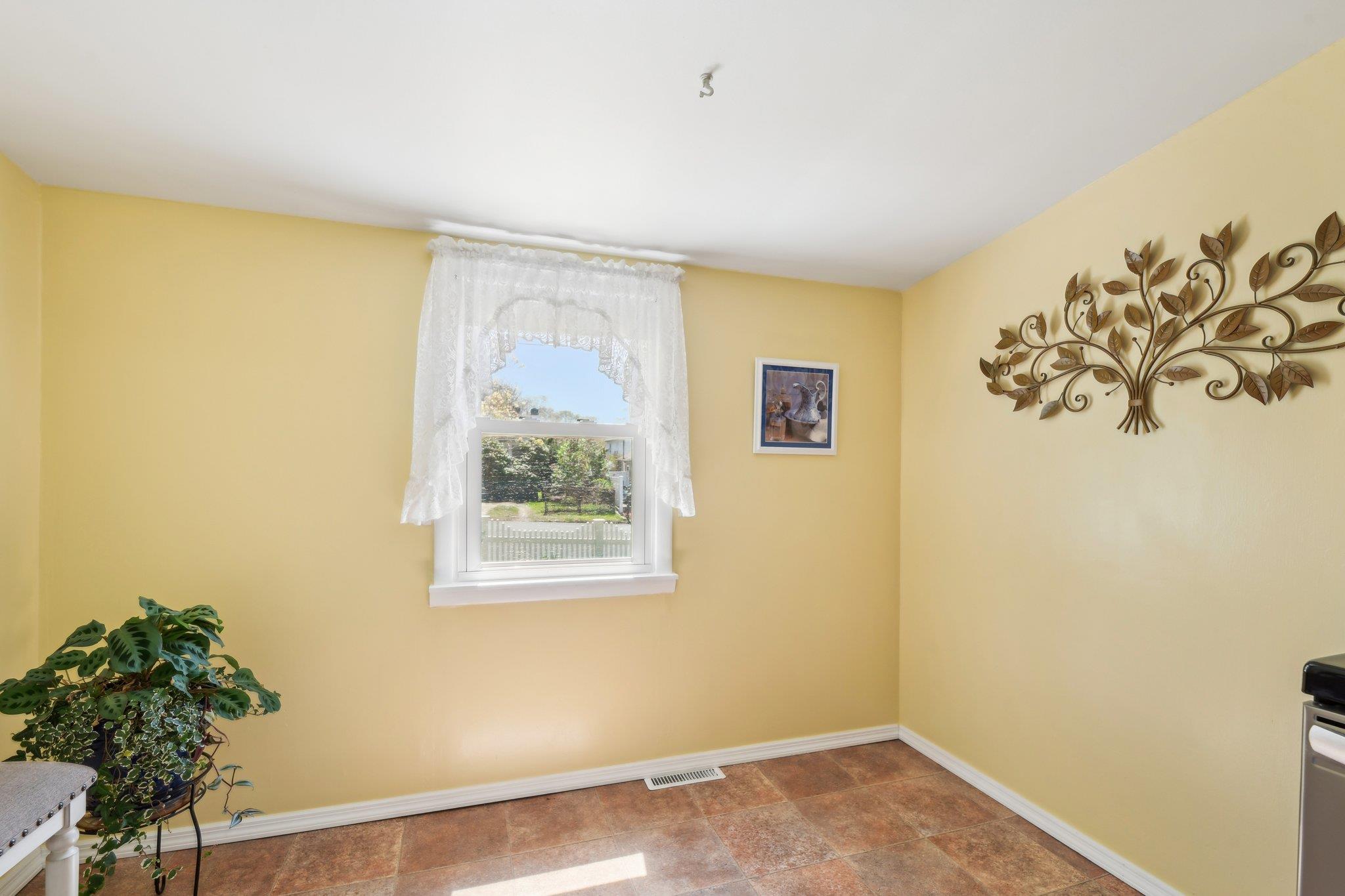 5 Bertha Street, East Patchogue, New York image 12