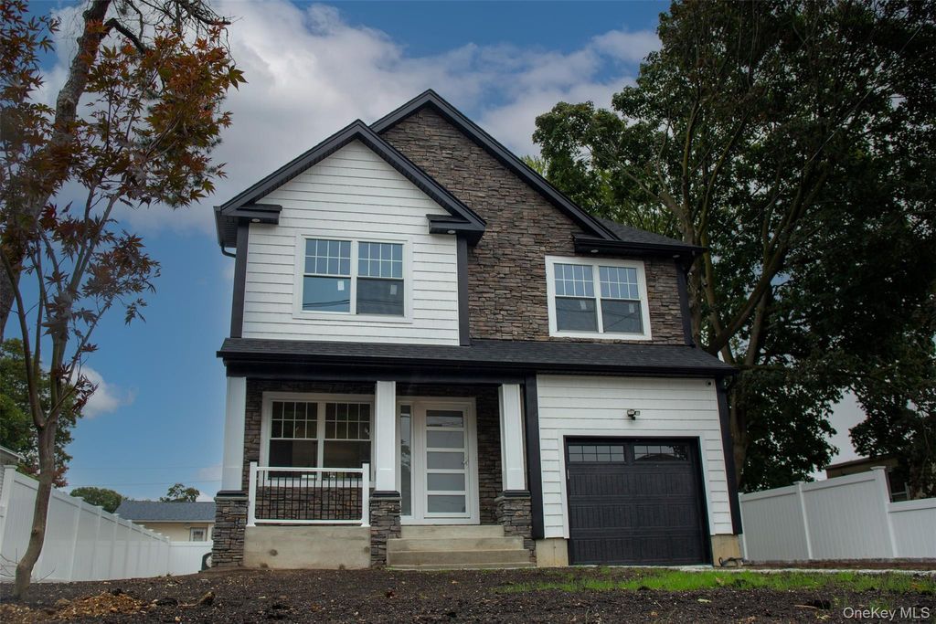 Photo of 87 S 31st Street, Wyandanch, NY 11798 (MLS # 917648)