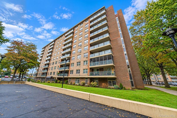 400 COZINE AVE APT 1J, BROOKLYN, NY 11207 - Image 90c87ad2e0cc843c27b4e354466a4d5b/4099379910