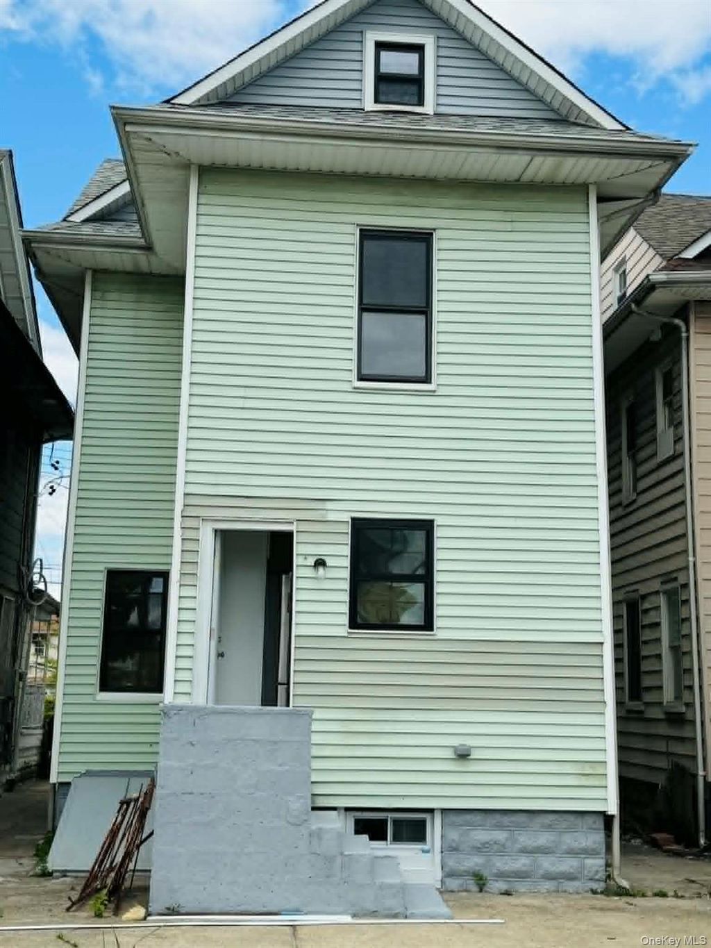 Photo of 2121 Troy Avenue, Brooklyn, NY 11234 (MLS # 994538)