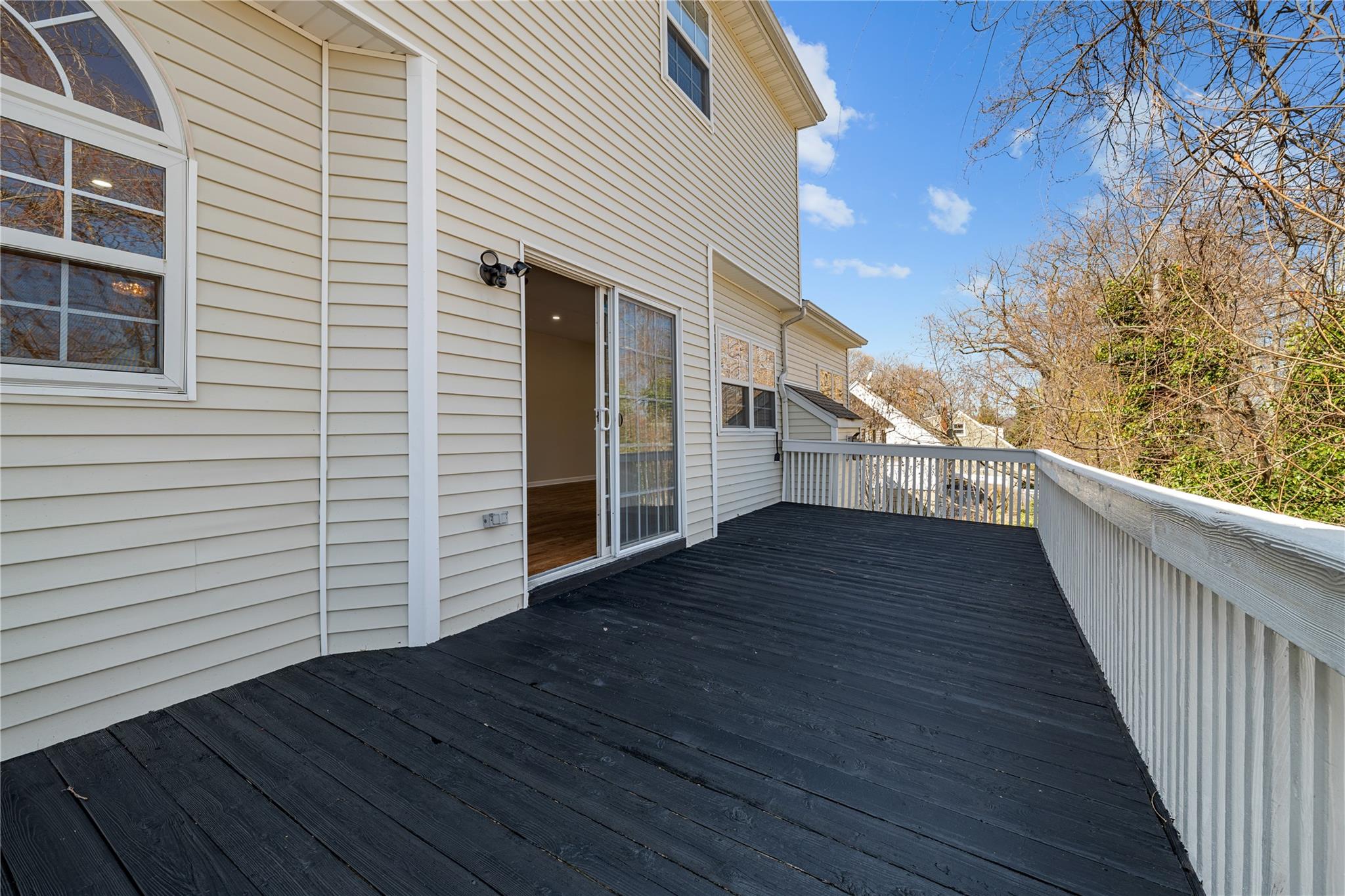 33 Potter Lane, Huntington, New York image 37