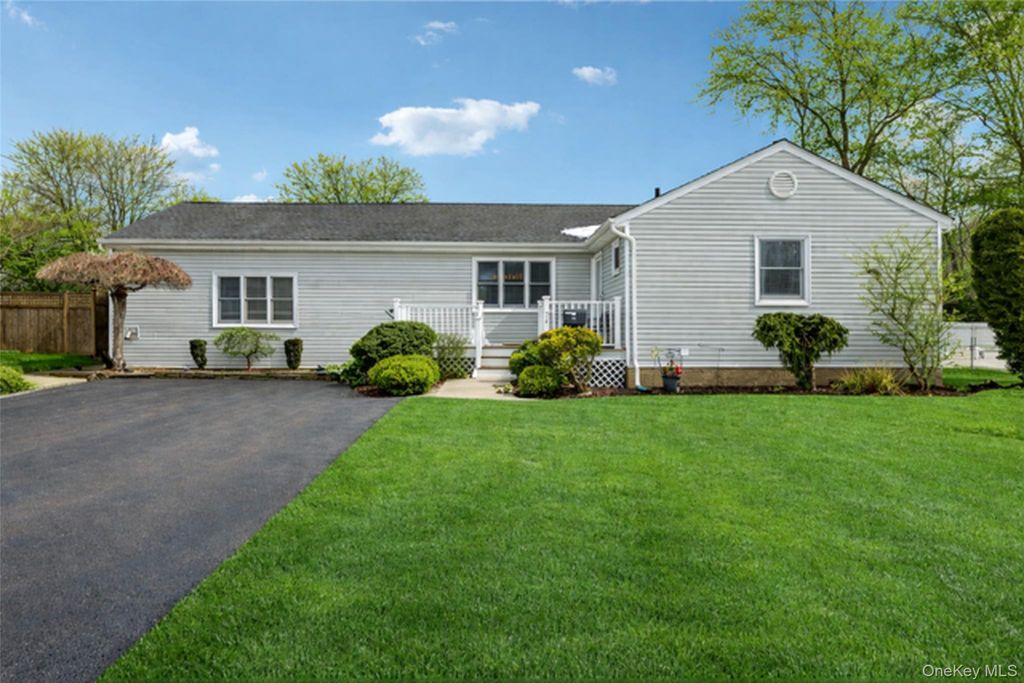 Photo of 24 Rocco Drive, East Northport, NY 11731 (MLS # 967719)