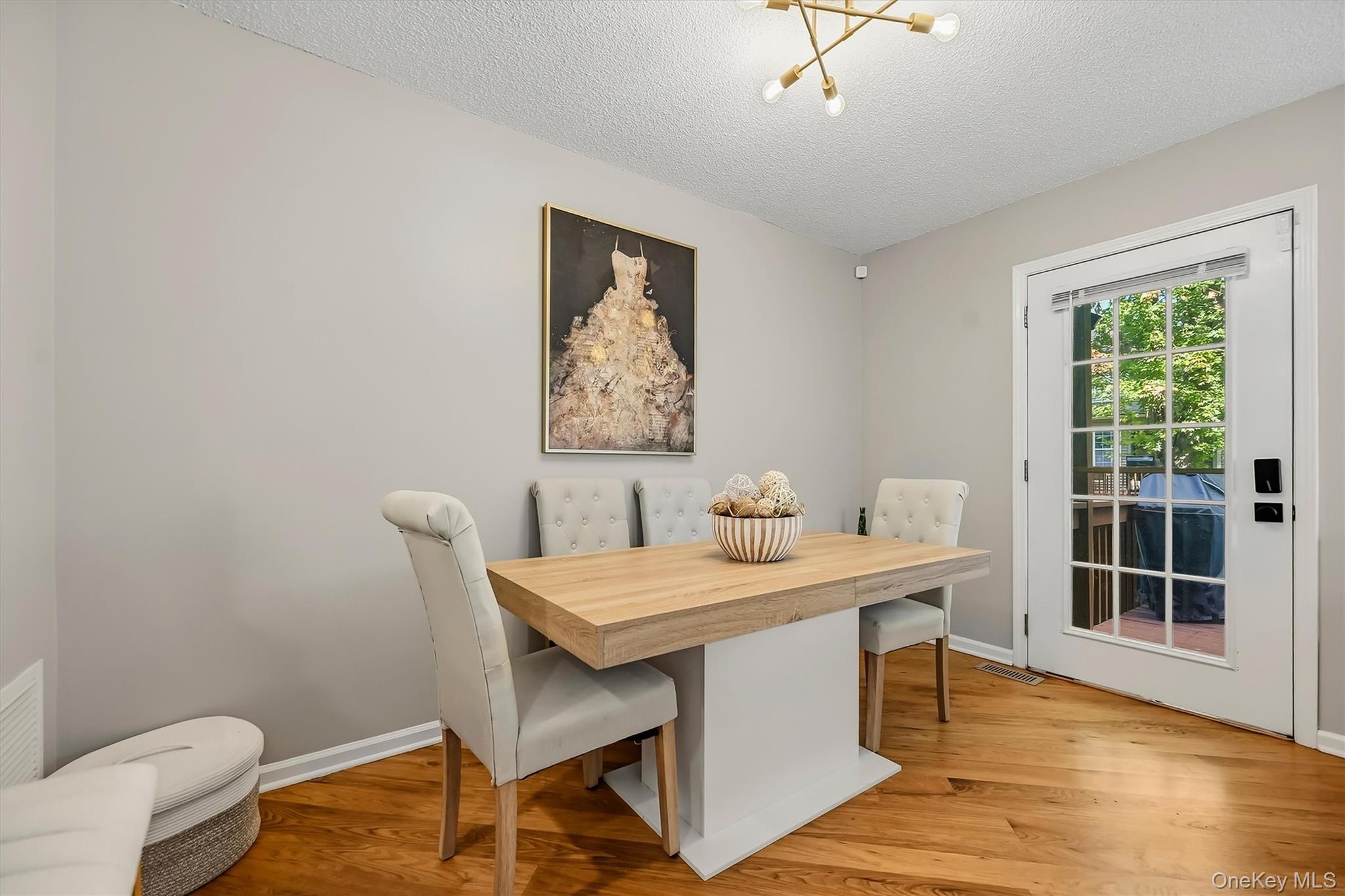 246 Crestwood Court