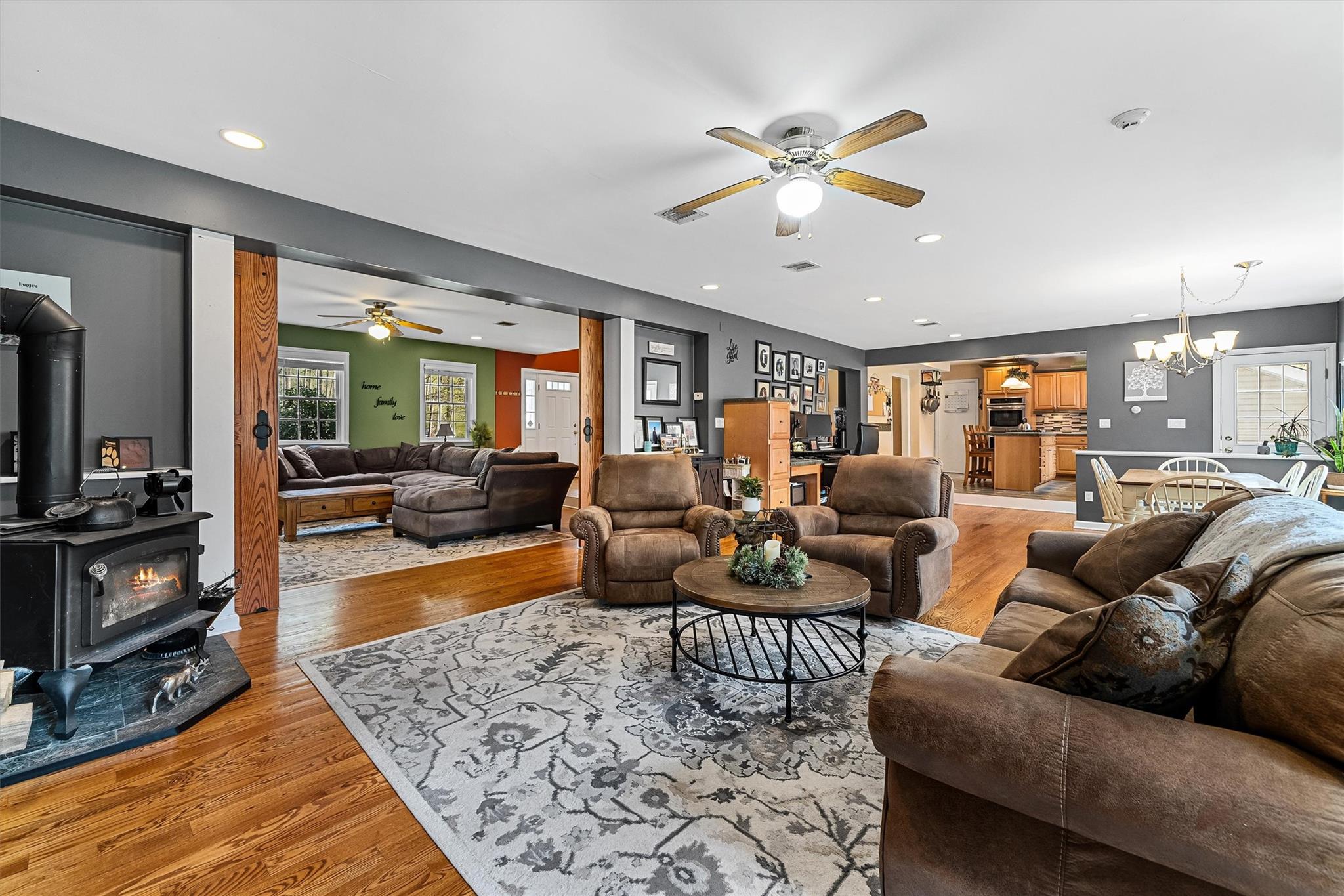 21 Mile Road, Suffern, New York image 17