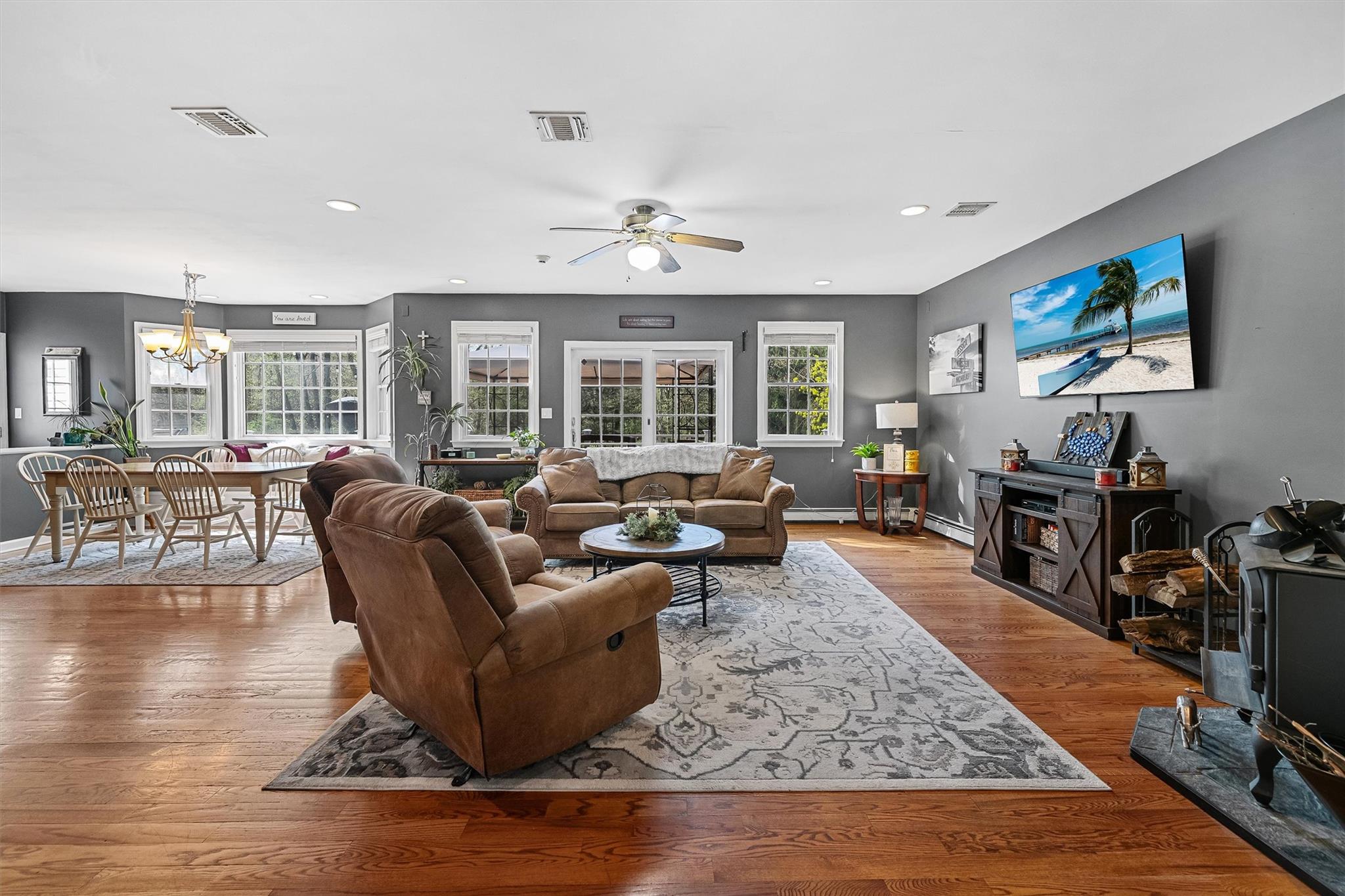21 Mile Road, Suffern, New York image 14