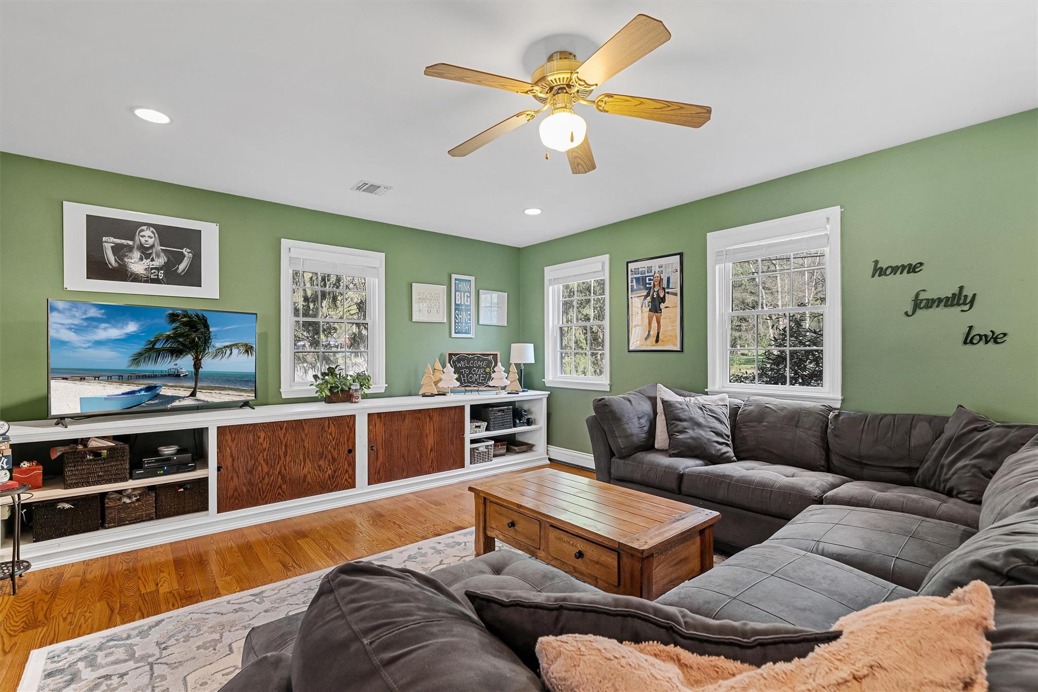 21 Mile Road, Suffern, New York image 9