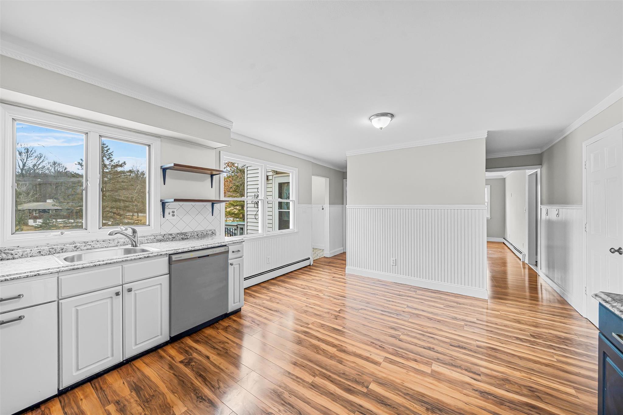 10 Leone Court, Woodbury, New York image 14