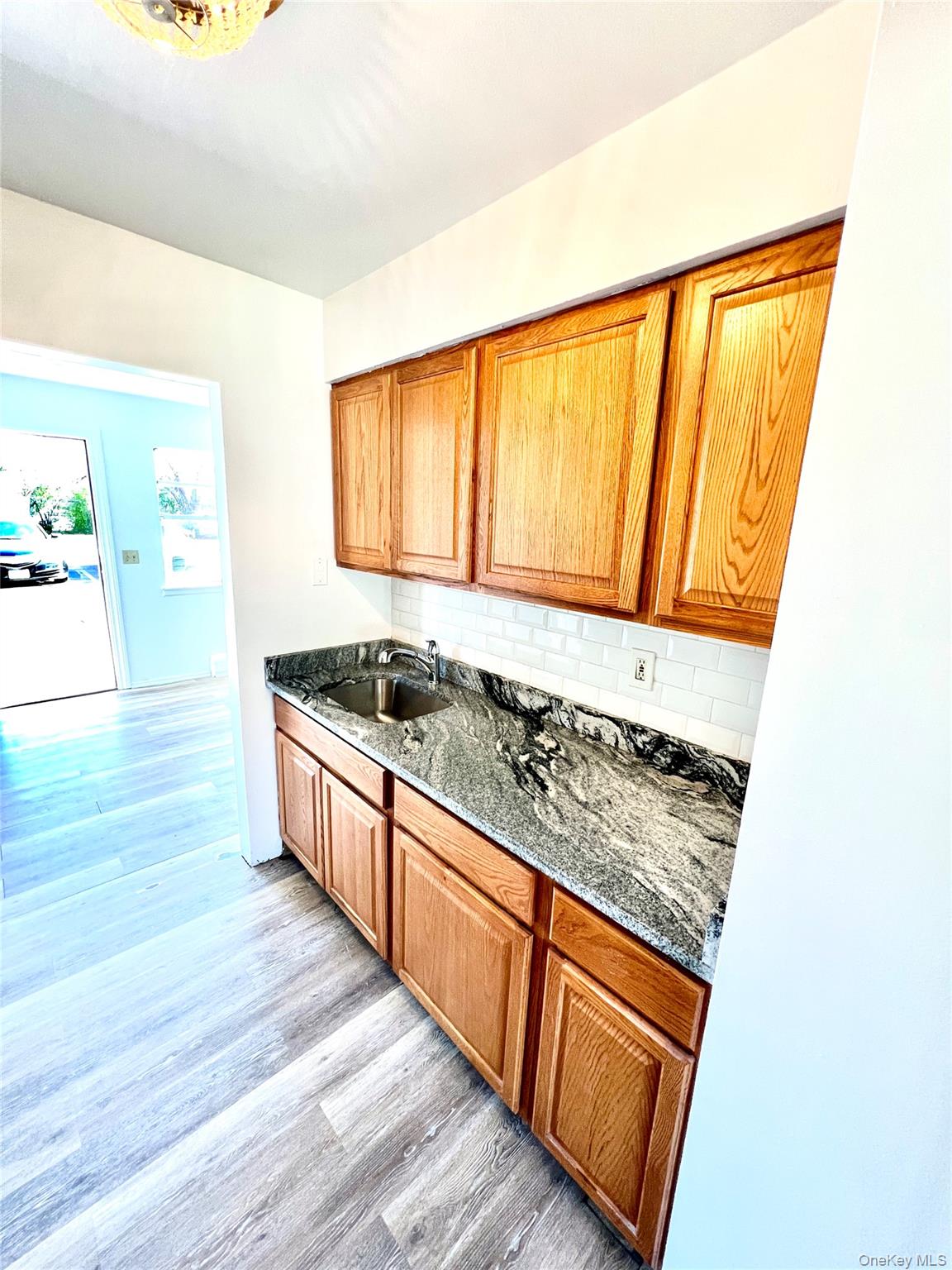 27 Lexington Lane