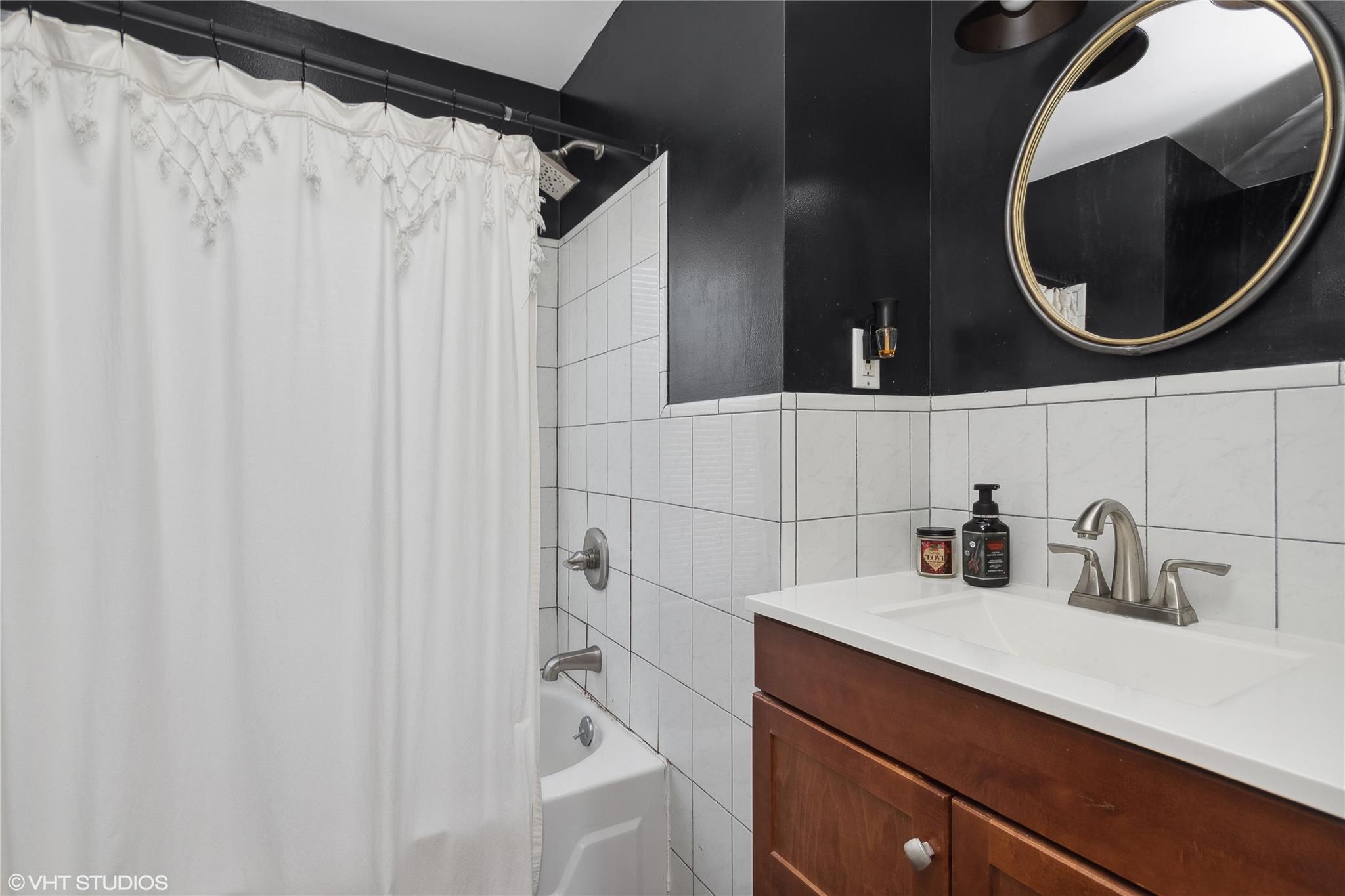 831 Wolcott Avenue, Beacon, New York image 46