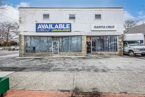 Photo of 213 Higbie Lane, West Islip, NY 11795 (MLS # 1029710)