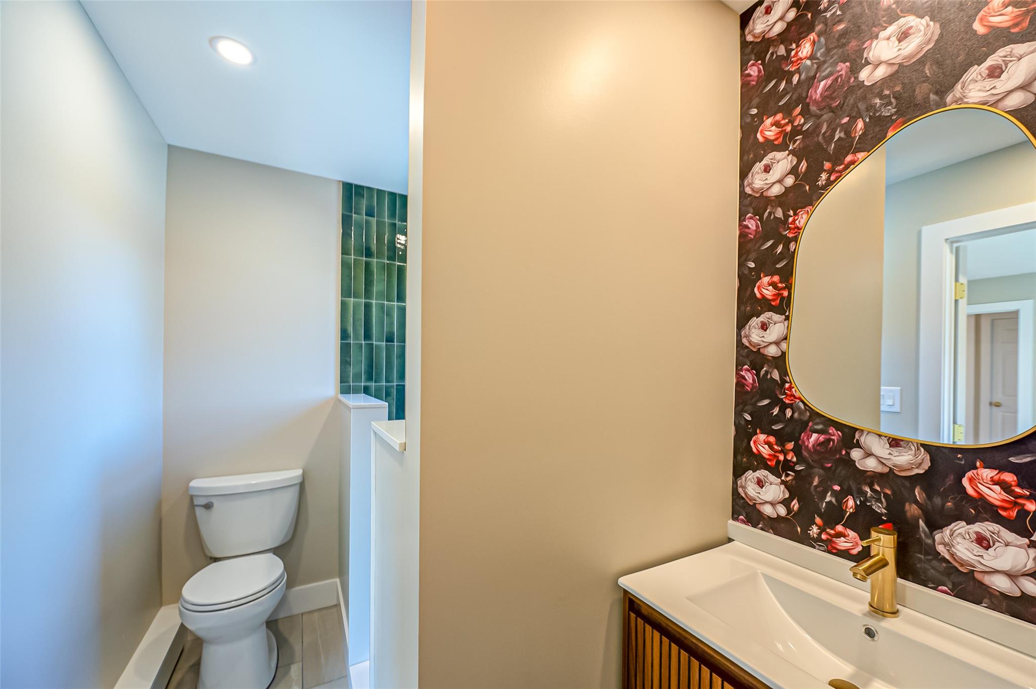 443 Lincoln Avenue, Sayville, New York image 20